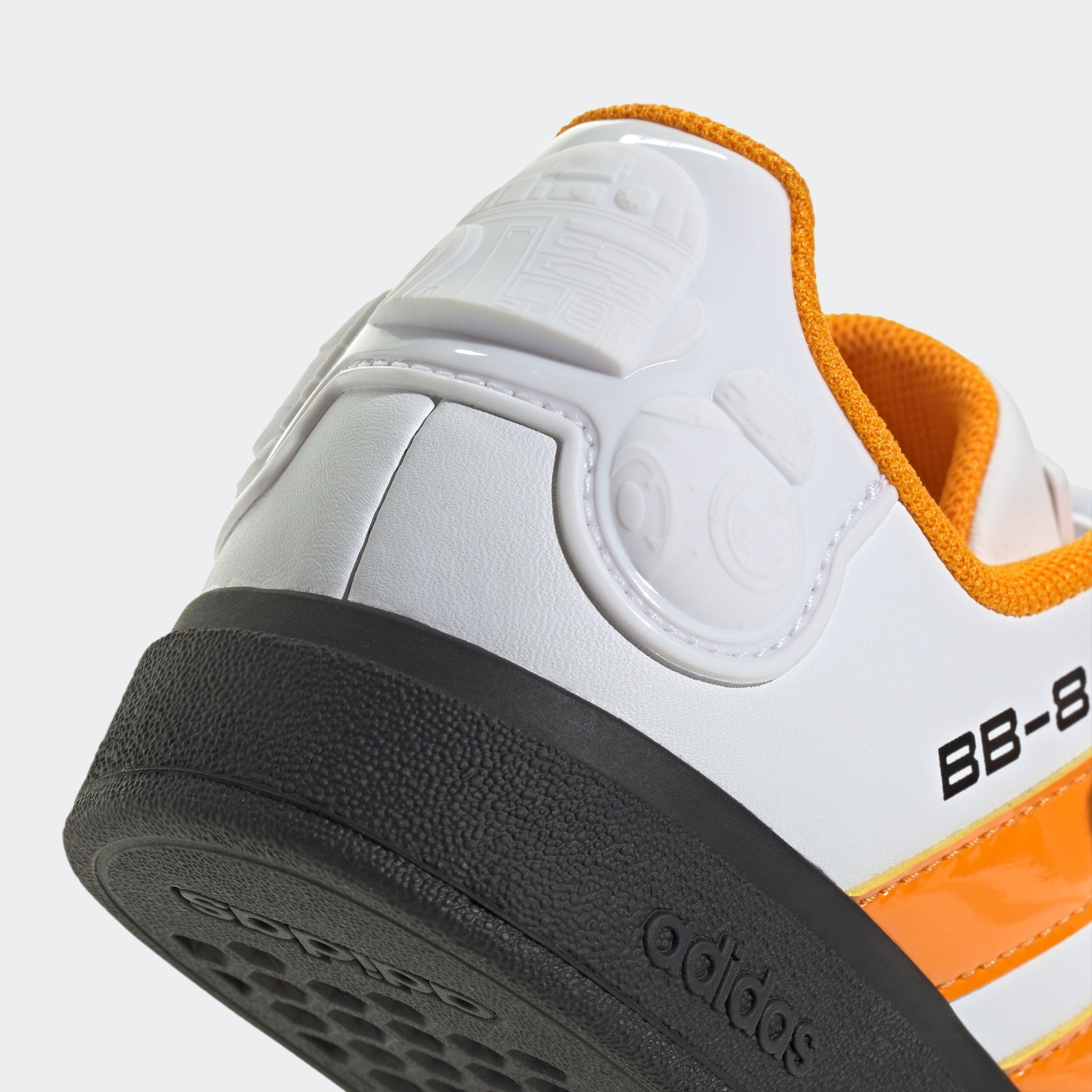 adidas Sportswear Sneaker »ADIDAS X STAR WARS GRAND COURT 2.0«, Design auf den Spuren des adidas Superstar