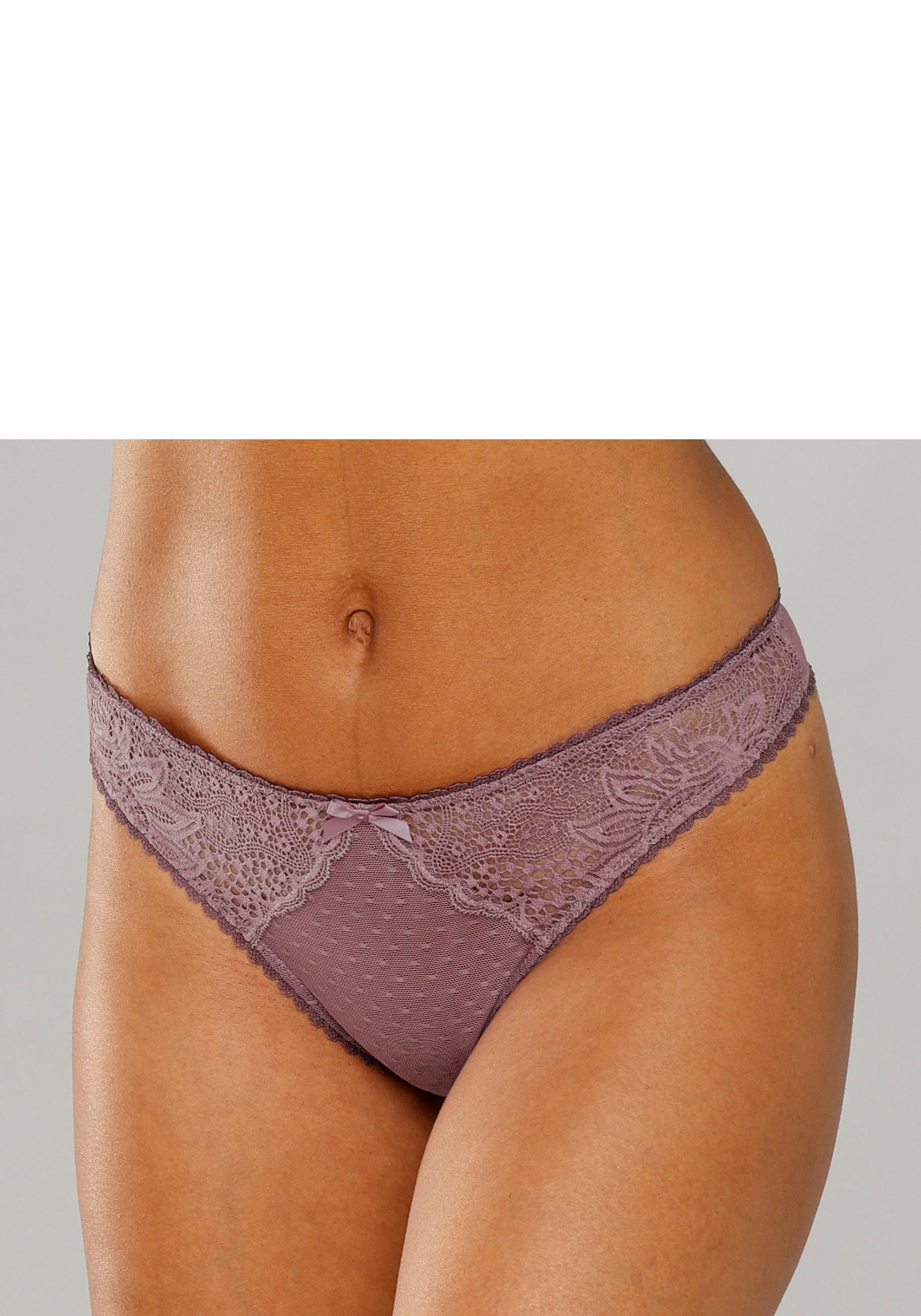 Vivance String, mit seitlichen Spitzeneinsätzen in blumiger Optik