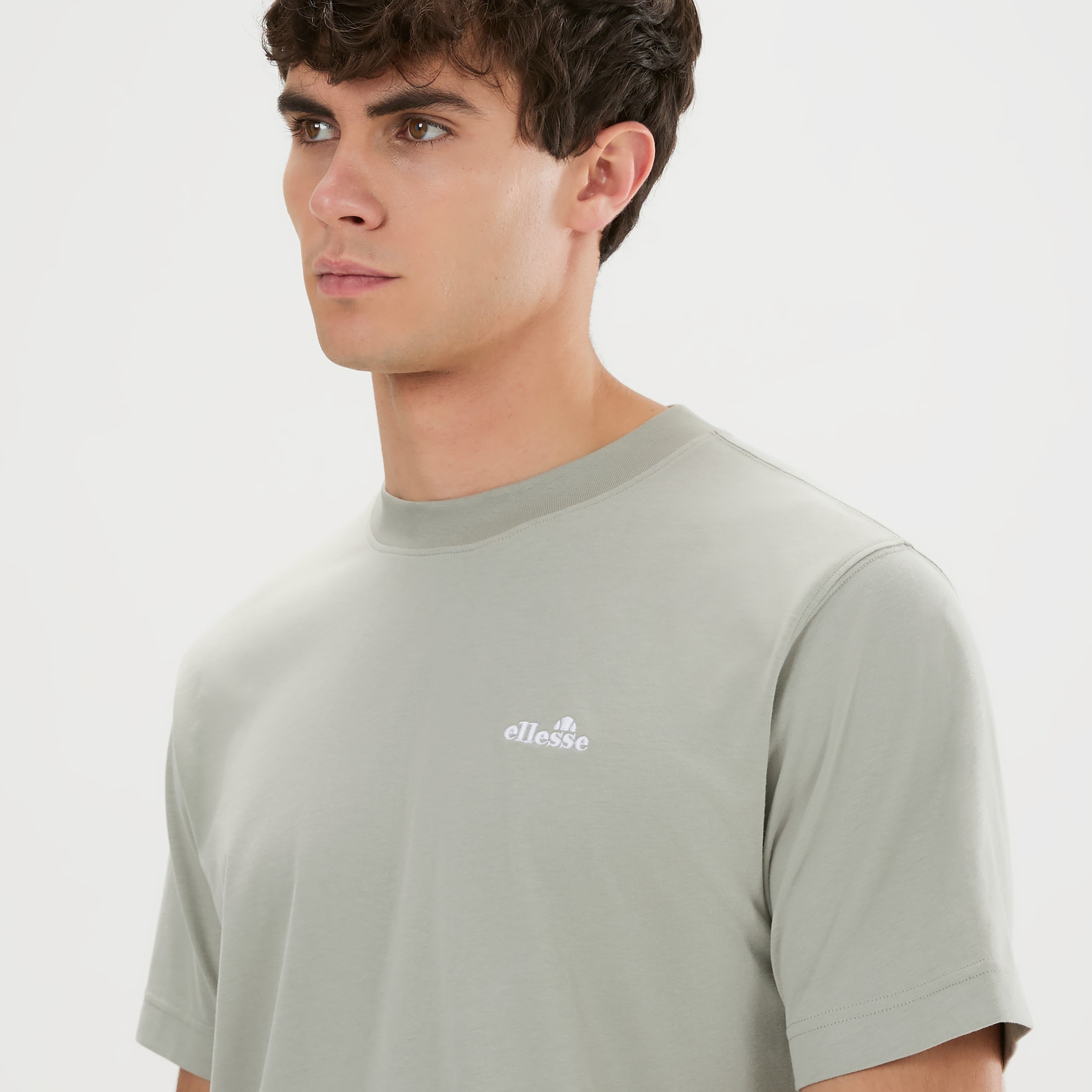 Ellesse T-Shirt »ACCIANO T-SHIRT« Kurzarm, ohne Verschluss, Rundhalsausschnitt