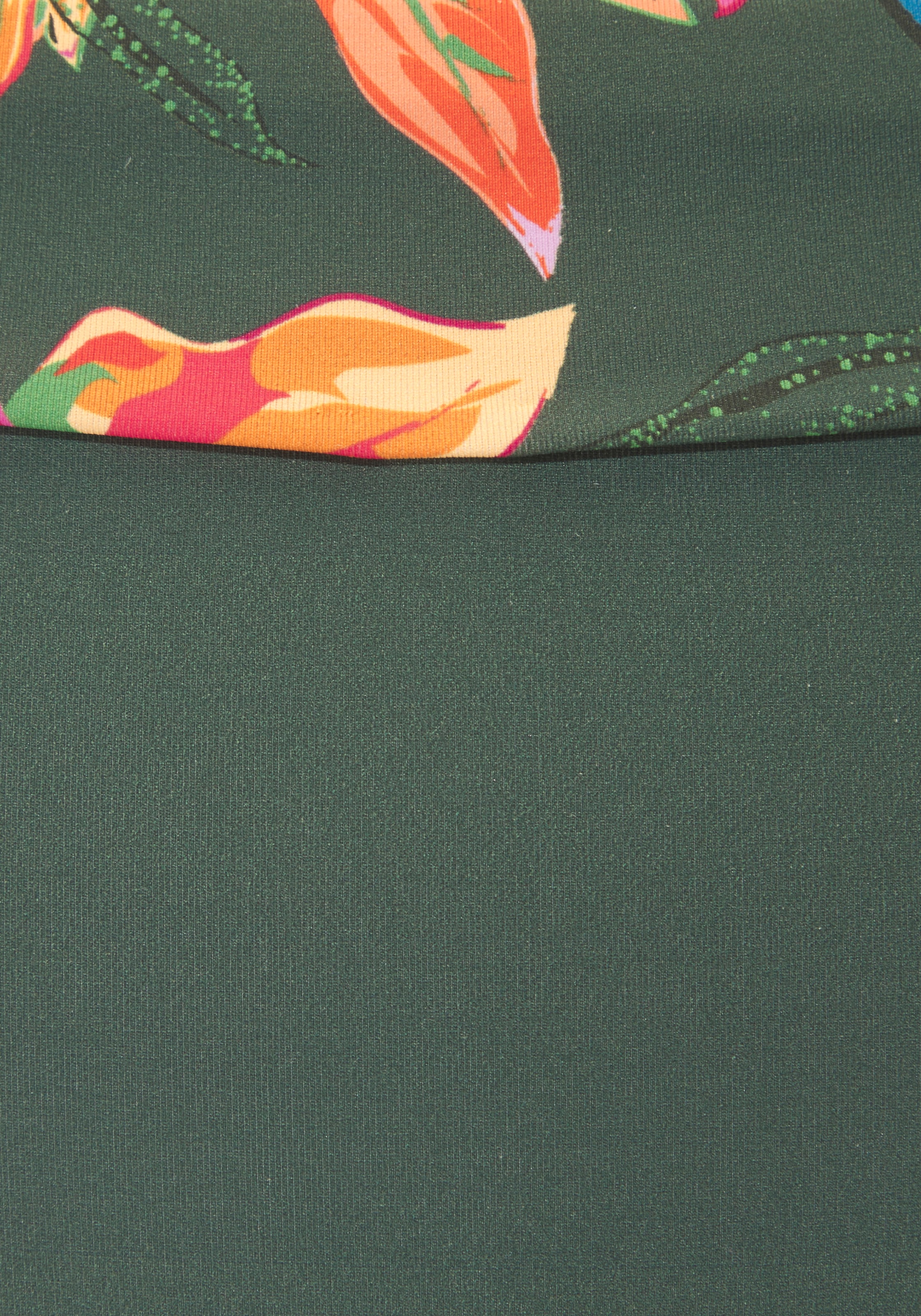 LASCANA Bikini-Hose »Malia« mit Umschlagbund mit tropischem Print