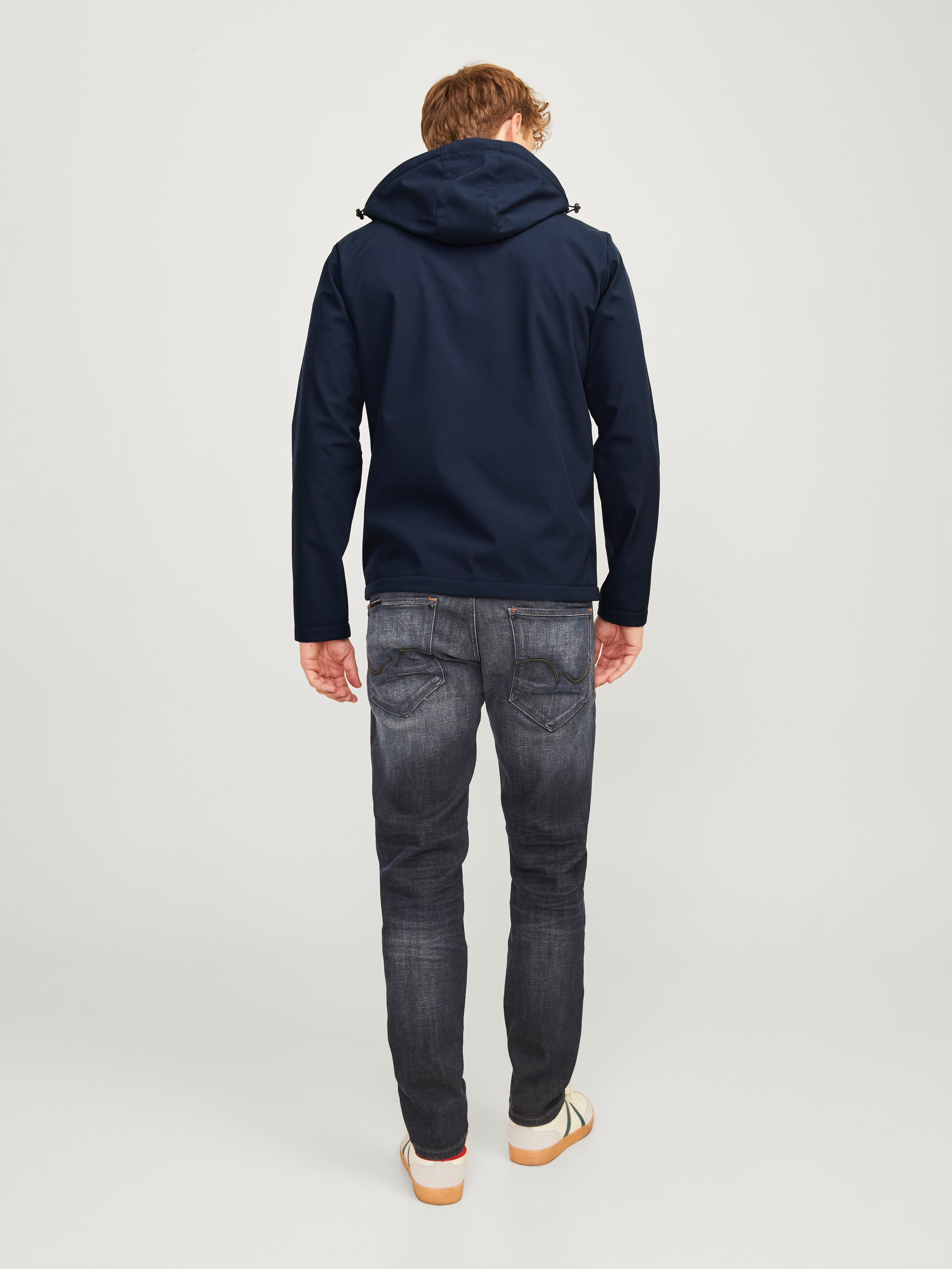 Jack & Jones Softshelljacke »JJTAYLOR SOFTSHELL JACKET«, mit Kapuze