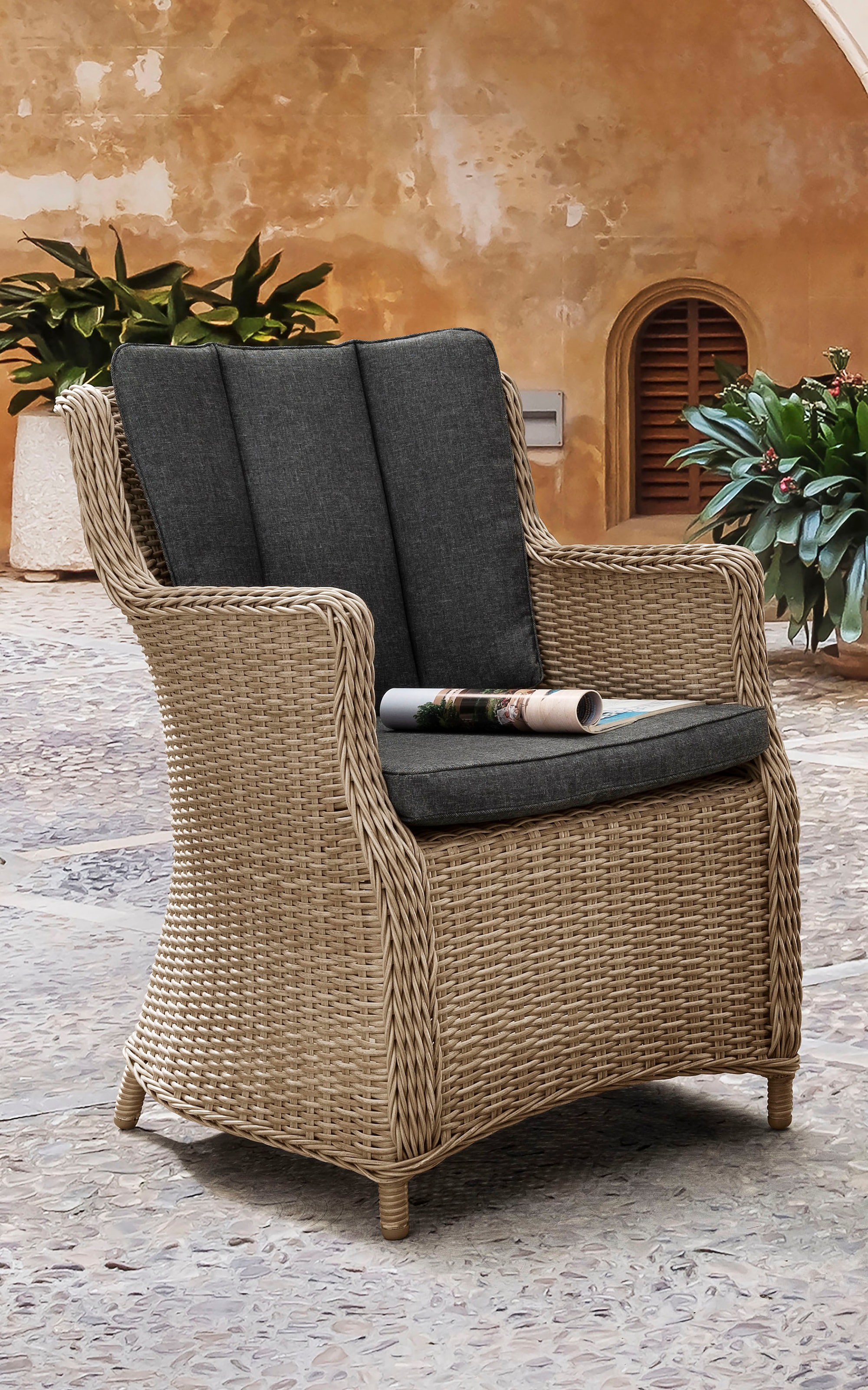 Destiny Balkonset »LUNA MERANO«, (7 tlg., 2x Sessel, 1x Beistelltisch, inkl. Auflagen), Aluminium, Polyrattan