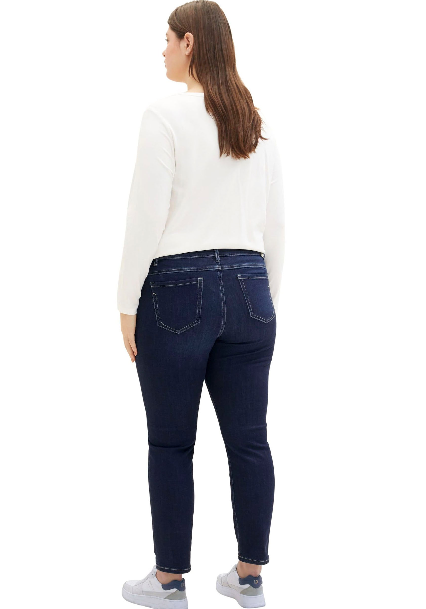 Five-Pocket-Style bei Relax-fit-Jeans, TOM TAILOR ♕ im PLUS