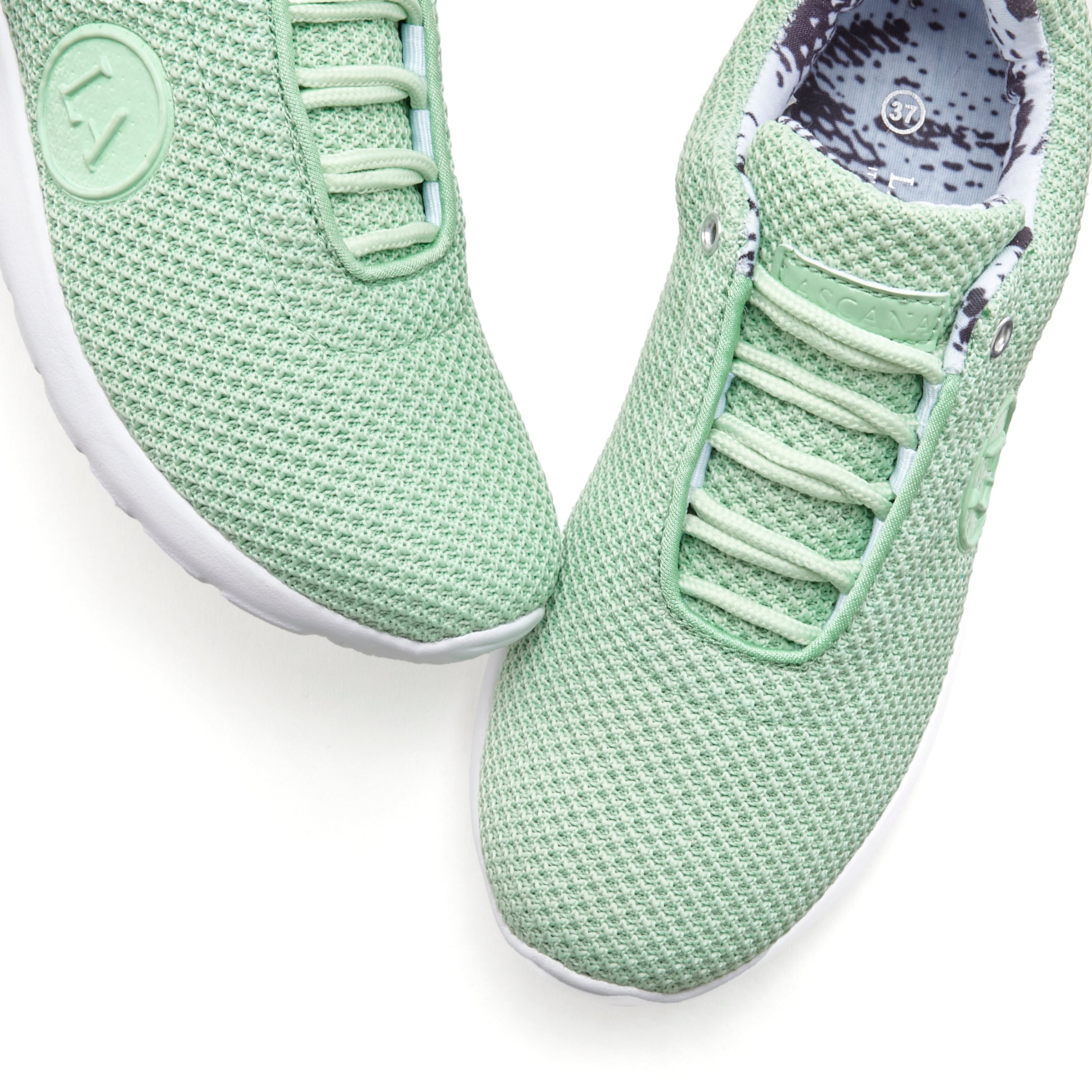 LASCANA ACTIVE Sneaker, mit Wohlfühlinnensohle, Schnürhalbschuh, Freizeitschuh VEGAN