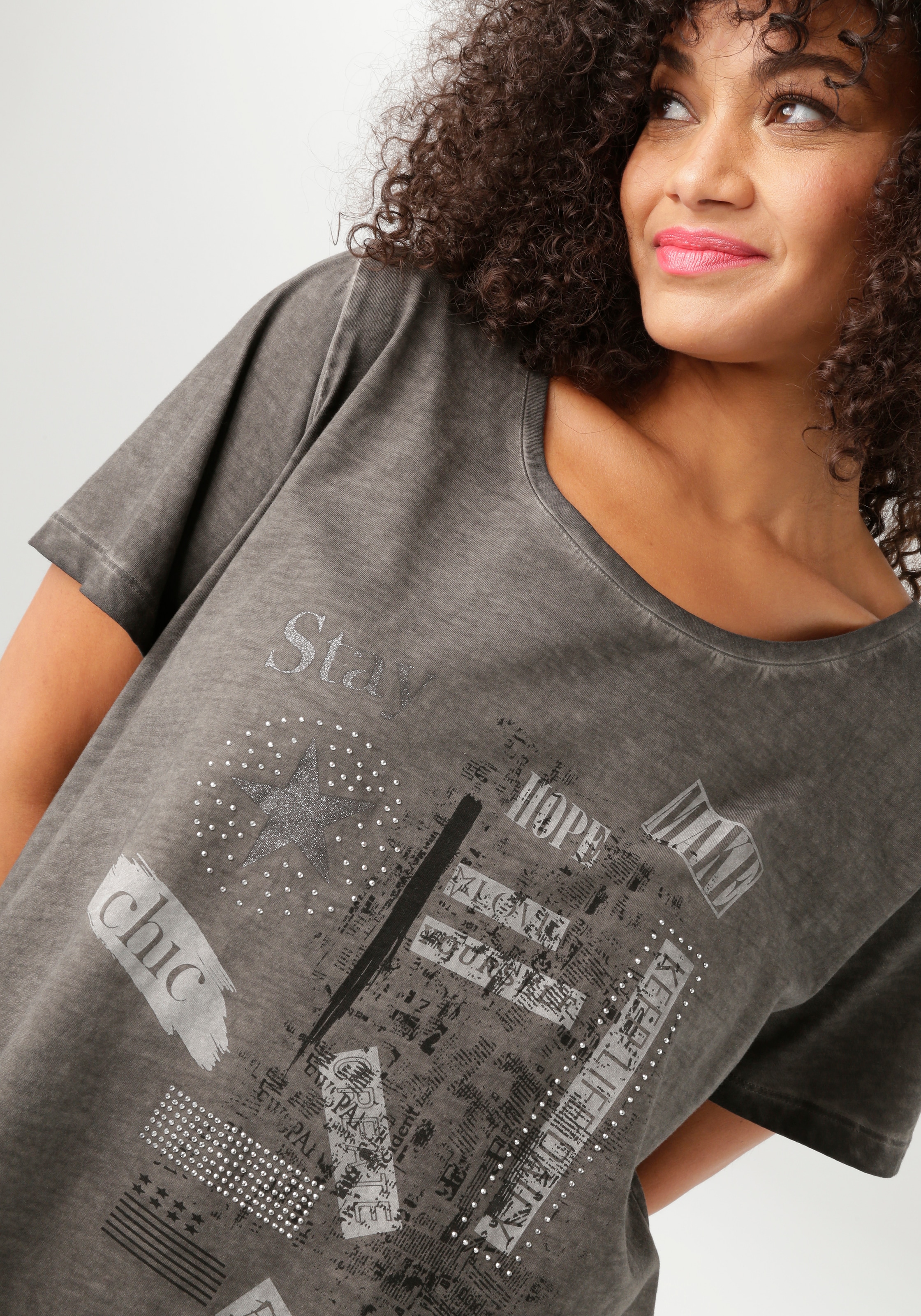 Aniston PLUS T-Shirt, mit edlem Druckmotiv - NEUE KOLLEKTION