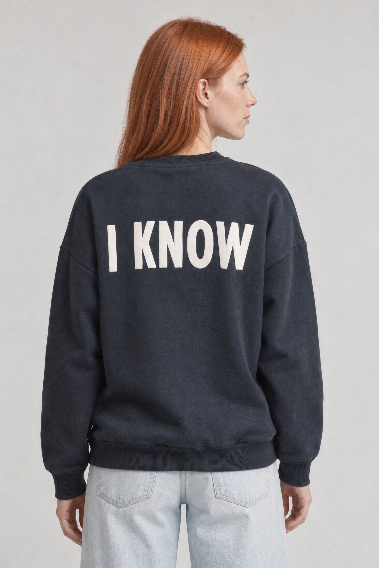 Alife & Kickin Sweatshirt , Rückenprint I KNOW, überschnittene Schultern, breite Rippbündchen
