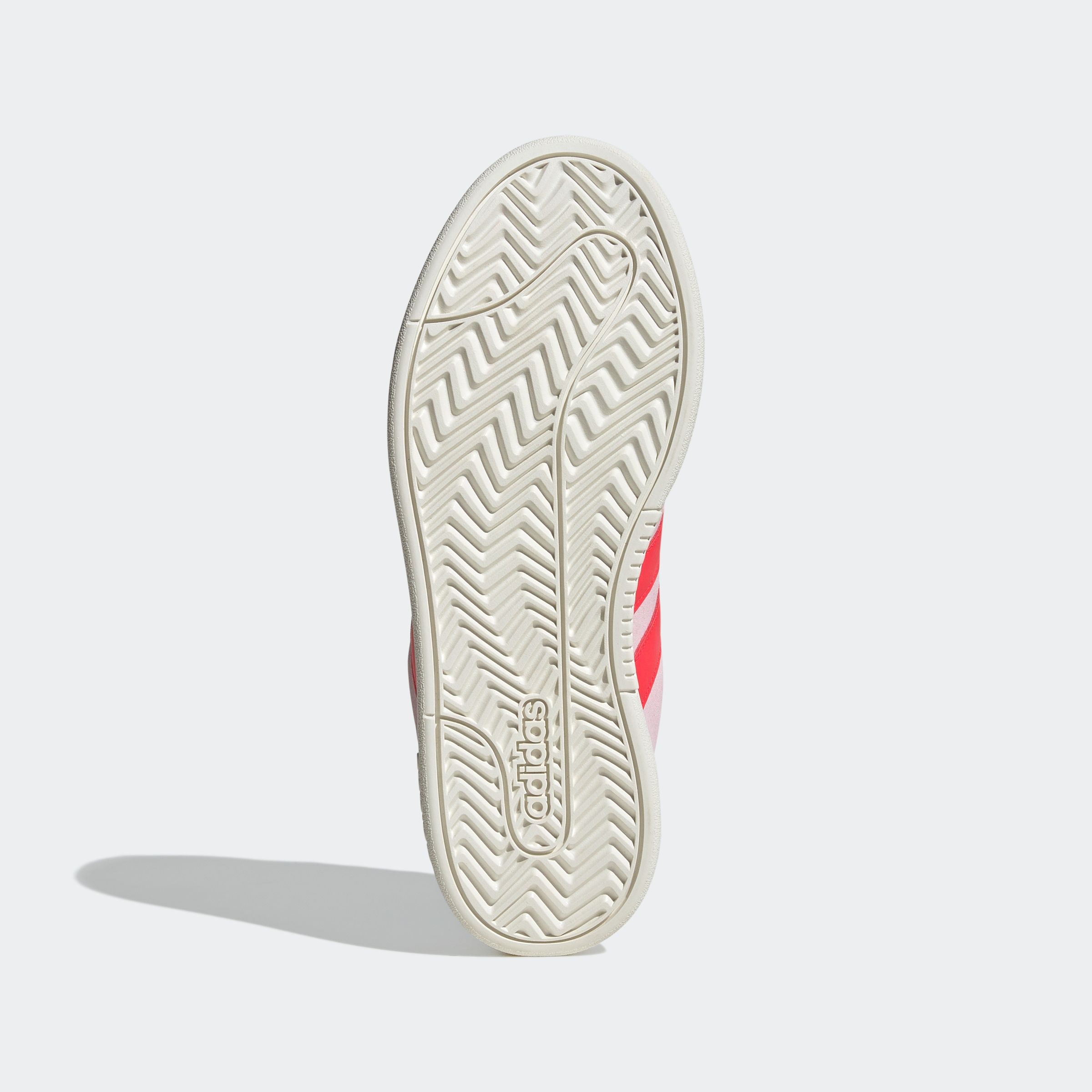 adidas Sportswear Sneaker »GRAND COURT ALPHA«  inspiriert vom Design des adidas campus 00