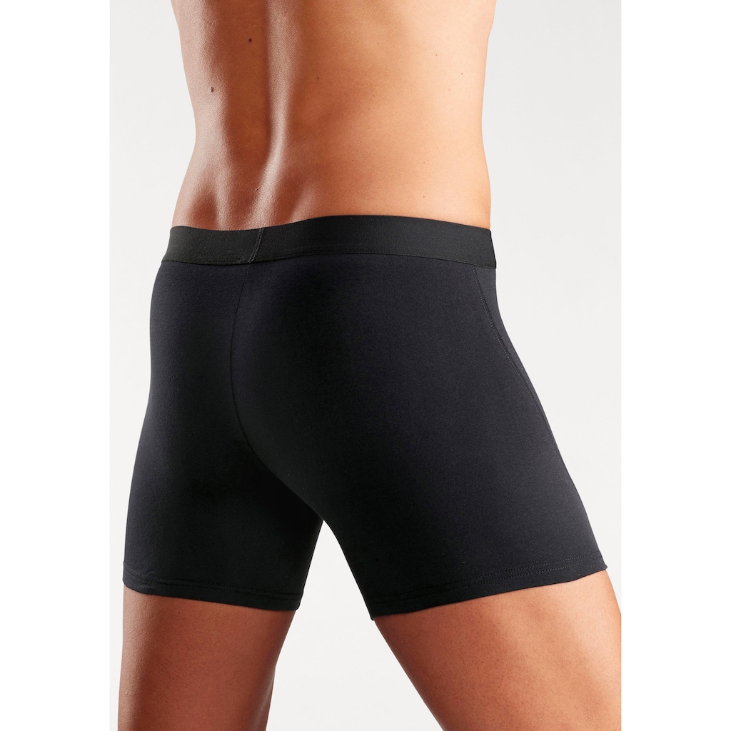 Bruno Banani Langer Boxer »Unterhose für Herren«, (Packung, 4 St.), mit auffälligem Logobund