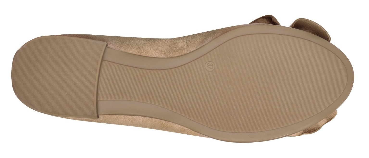 Tamaris Ballerina, Blockabsatz, Businessschuh, Schlupfschuh hat eine schmale Form