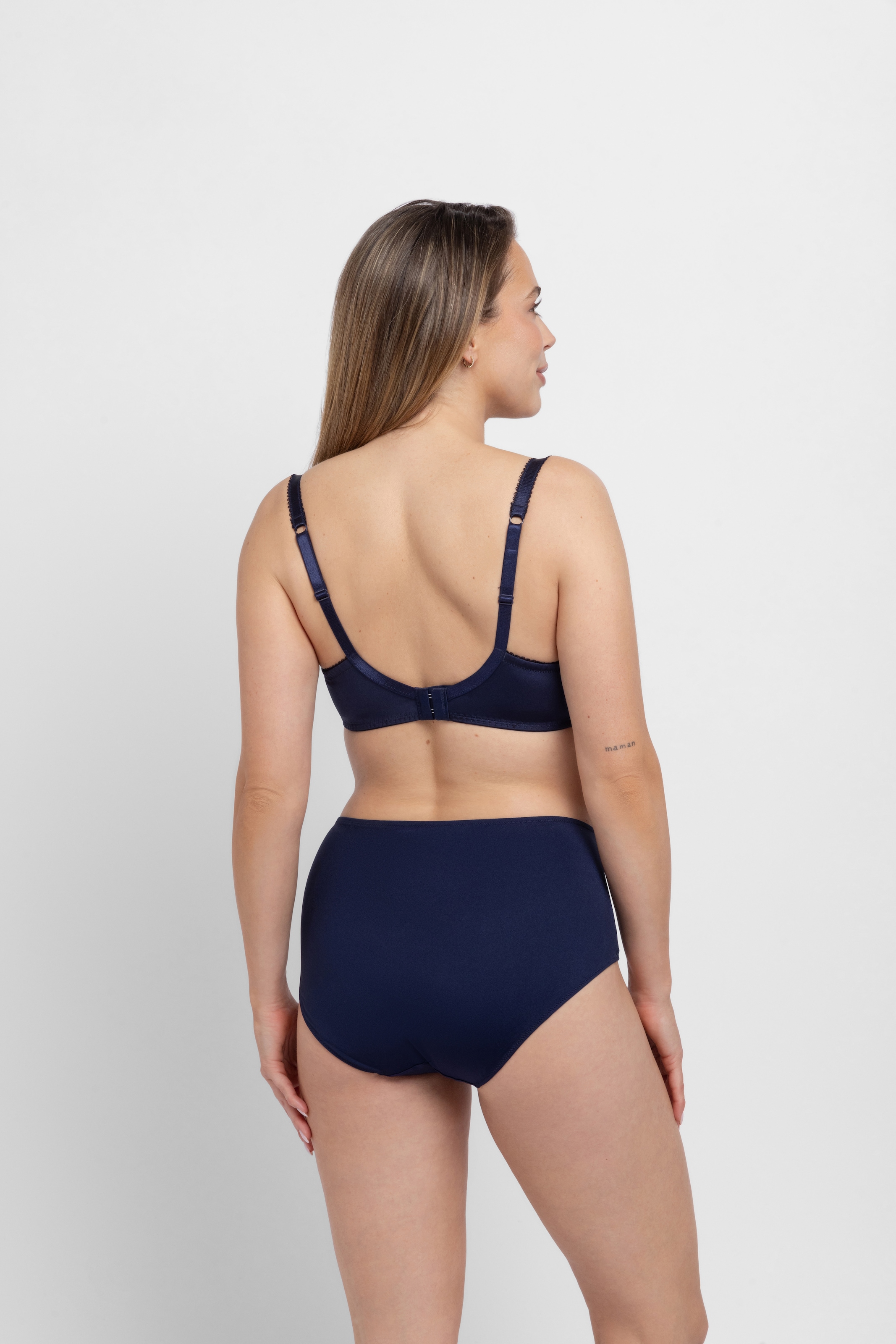 Dorina Bügel-BH »Celine« mit Spitzendetails, verstellbare Träger