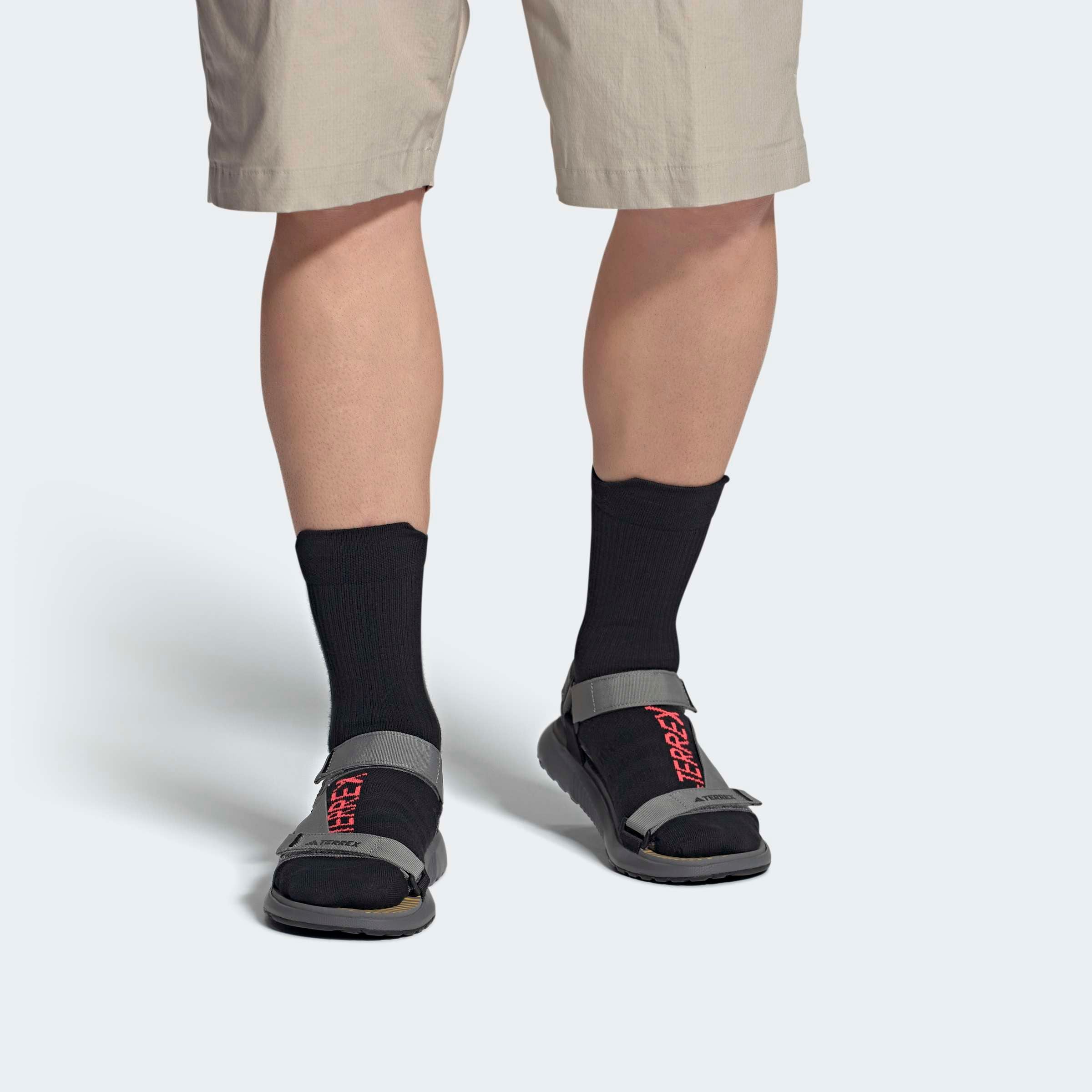 adidas TERREX Outdoorsandale »TERREX HYDROTERRA LIGHT SANDALE«  mit Klettverschluss