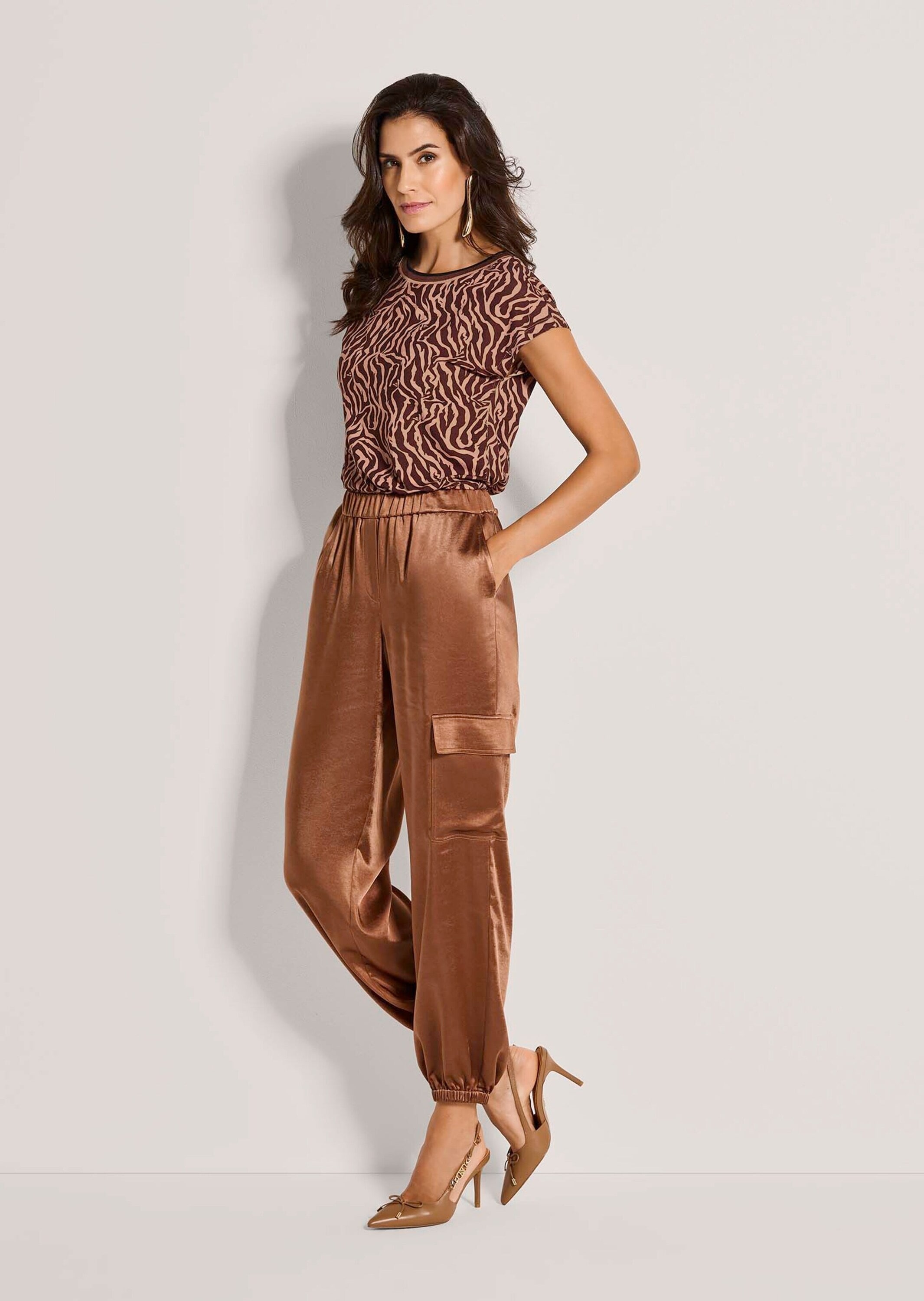 MADELEINE Stoffhose »Satinhose Stoffhose mit Schlupfbund«  Elastische Beinabschlüsse