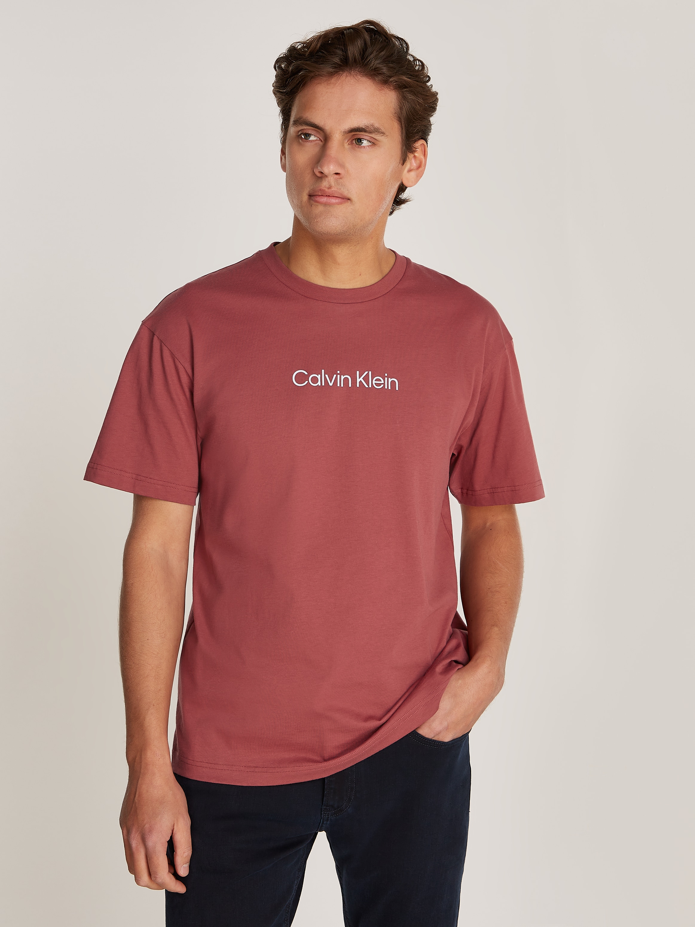 Calvin Klein T-Shirt »HERO LOGO COMFORT T-SHIRT«, mit aufgedrucktem Markenlabel