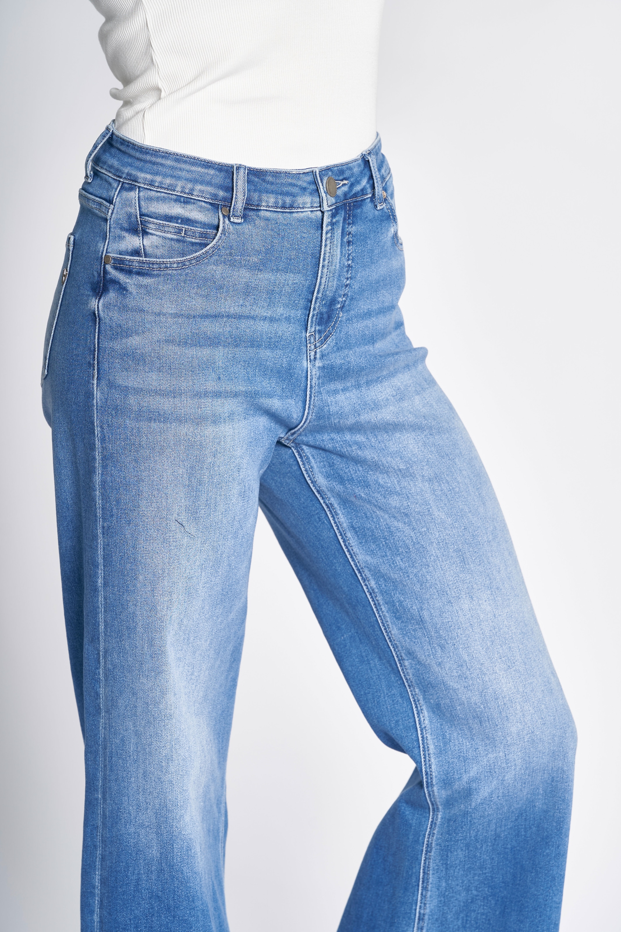 Zhrill 5-Pocket-Jeans »TESSA«, mit ausgestelltem Bein, Schlag