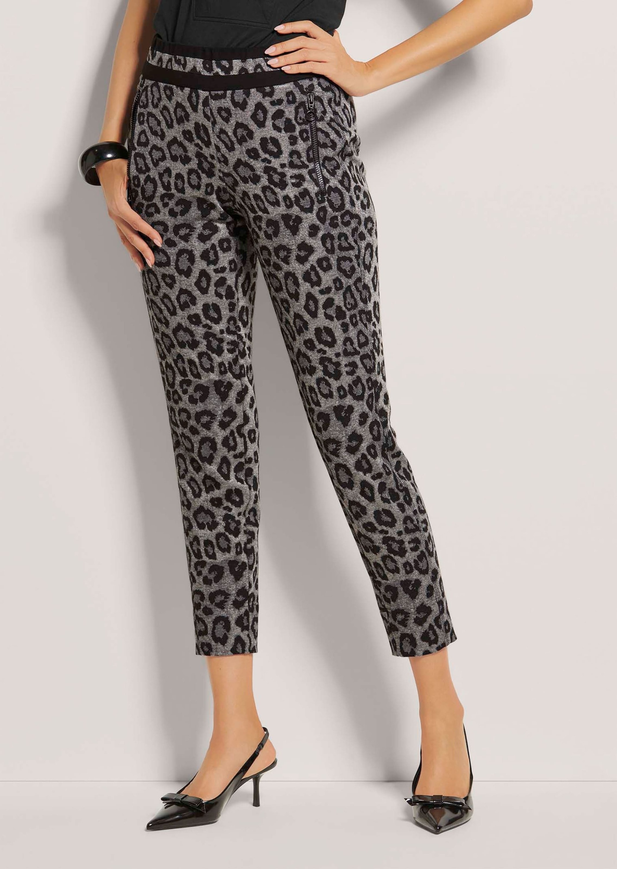 MADELEINE Stoffhose »Schlupfhose Leo-Print Jersey-Hose mit Stretch«