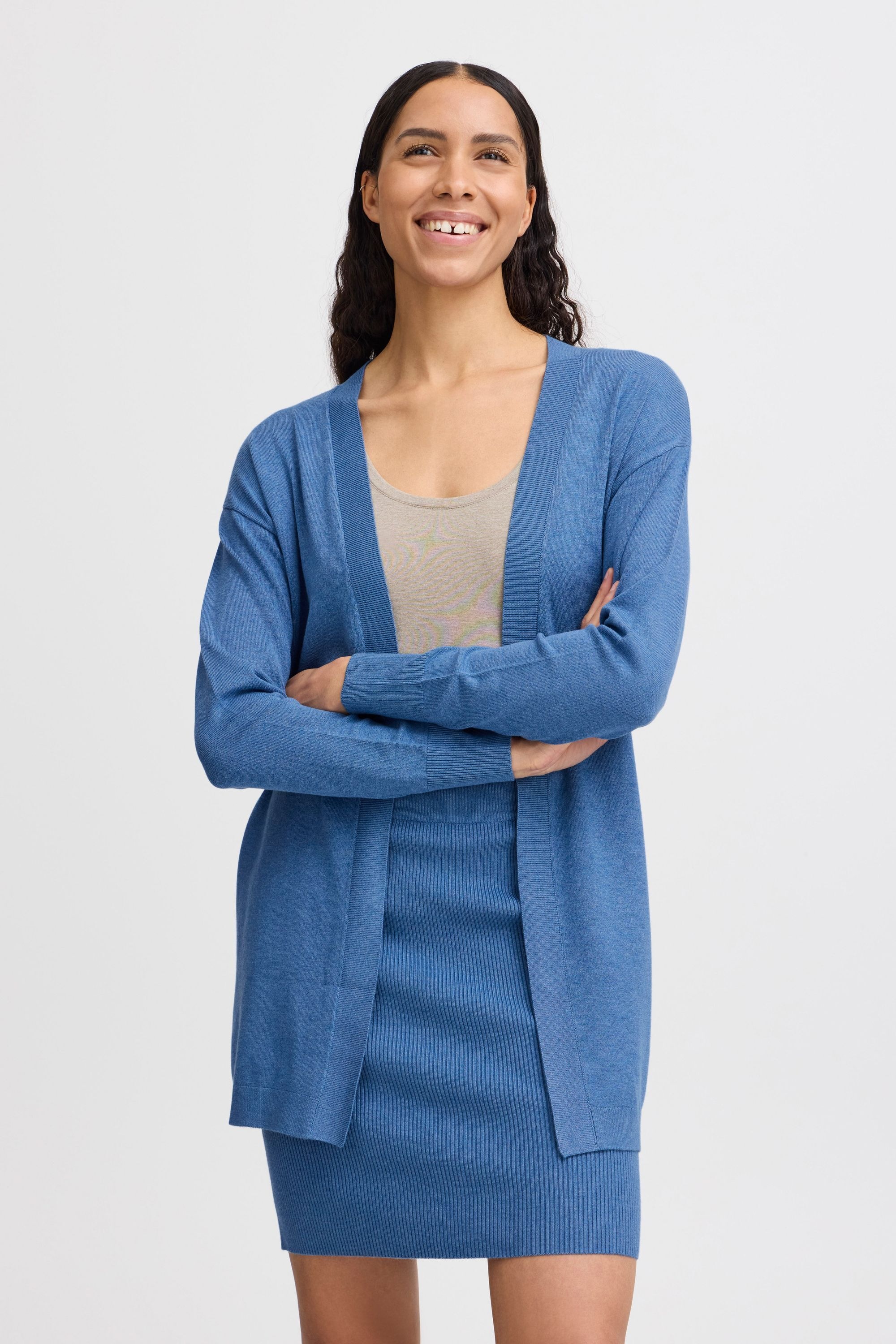 b.young Strickjacke »Strickjacke BYMMMORLA LONG CARDIGAN -«