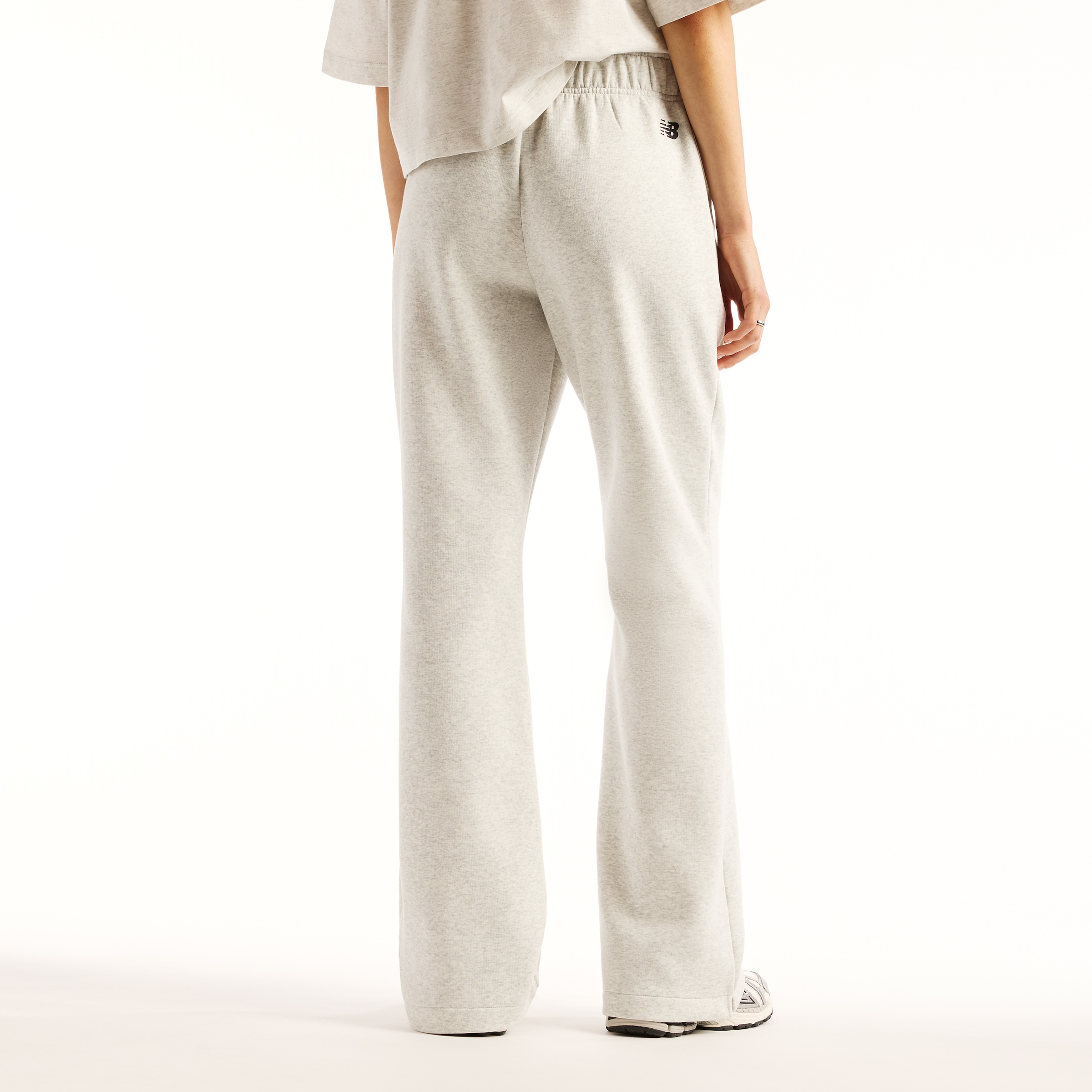 New Balance Sweathose »REIMAGINED FLEECE PANT«  für Erwachsene, mit sportlichem Stil, lange Hosenform