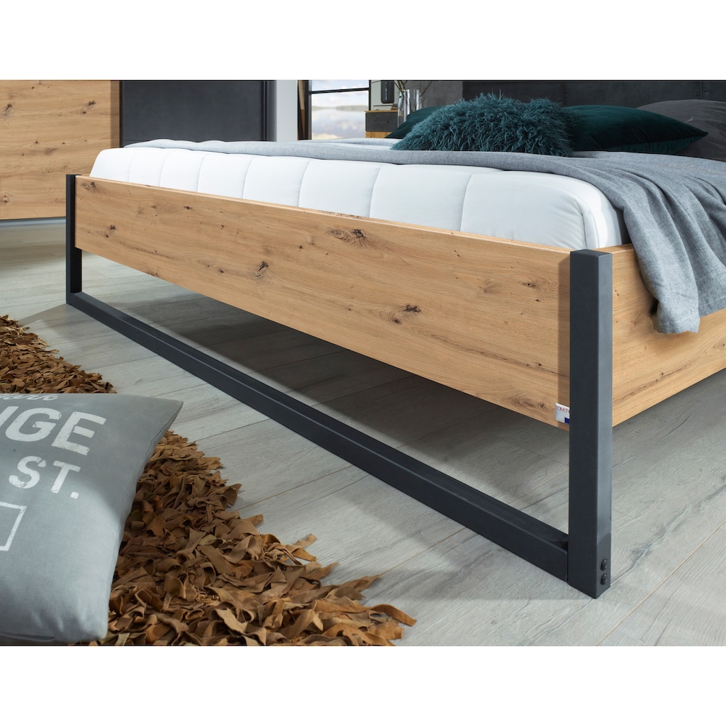 rauch Bett »Tampa«, im modernen Industrial Style, Bettenkufe aus Metall