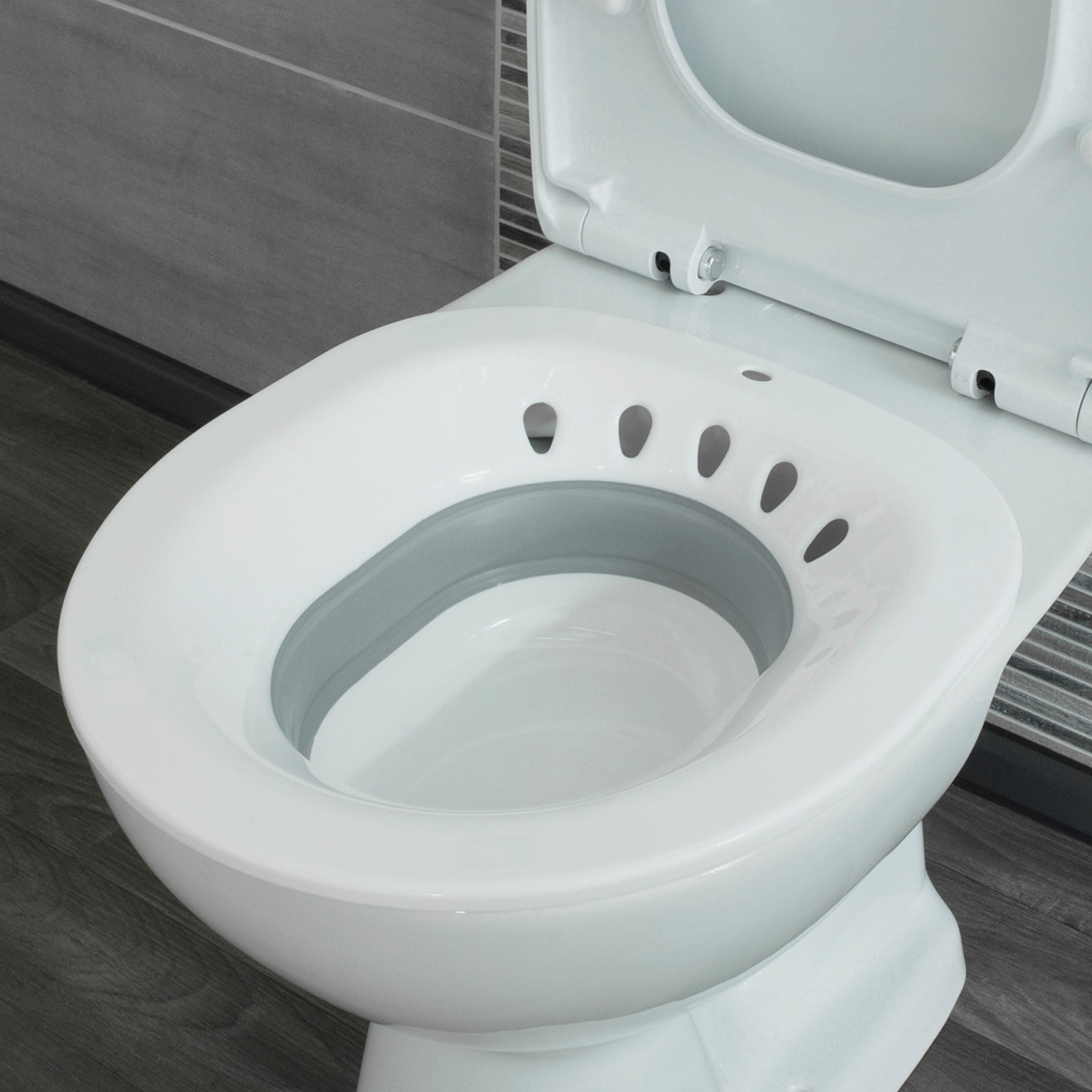 CORNAT Bidet-Einsatz für alle gängigen WC-Sitz-Modelle