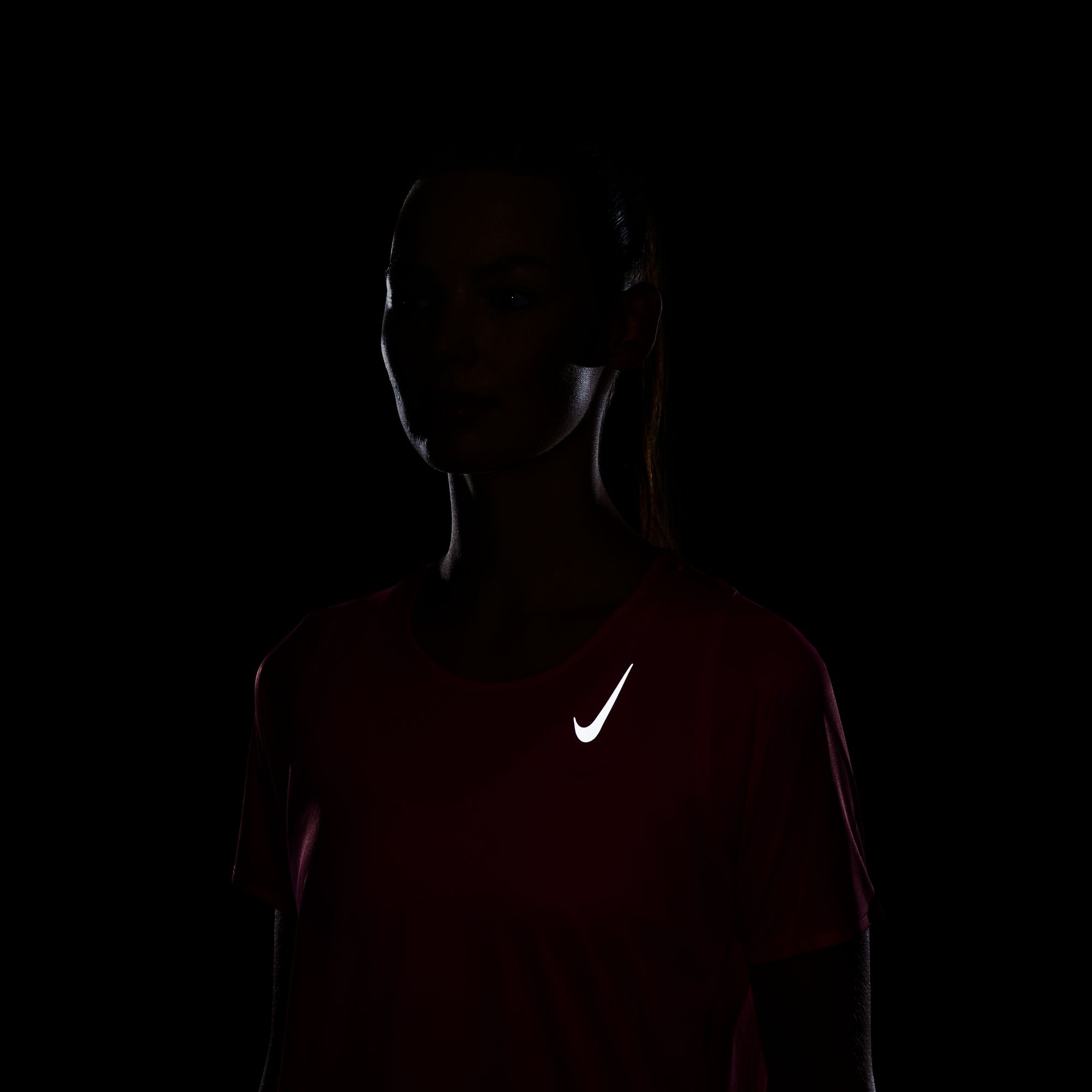 Nike Laufshirt »DRI-FIT RACE WOMEN'S SHORT-SLEEVE RUNNING TOP«