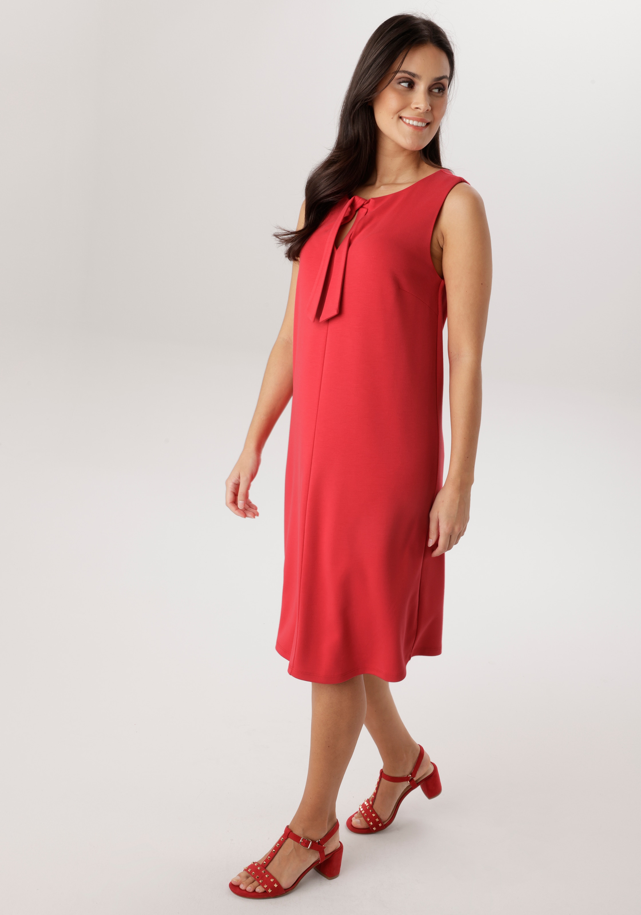 Aniston SELECTED Jerseykleid mit raffinierten Ausschnitt und Bindebänder