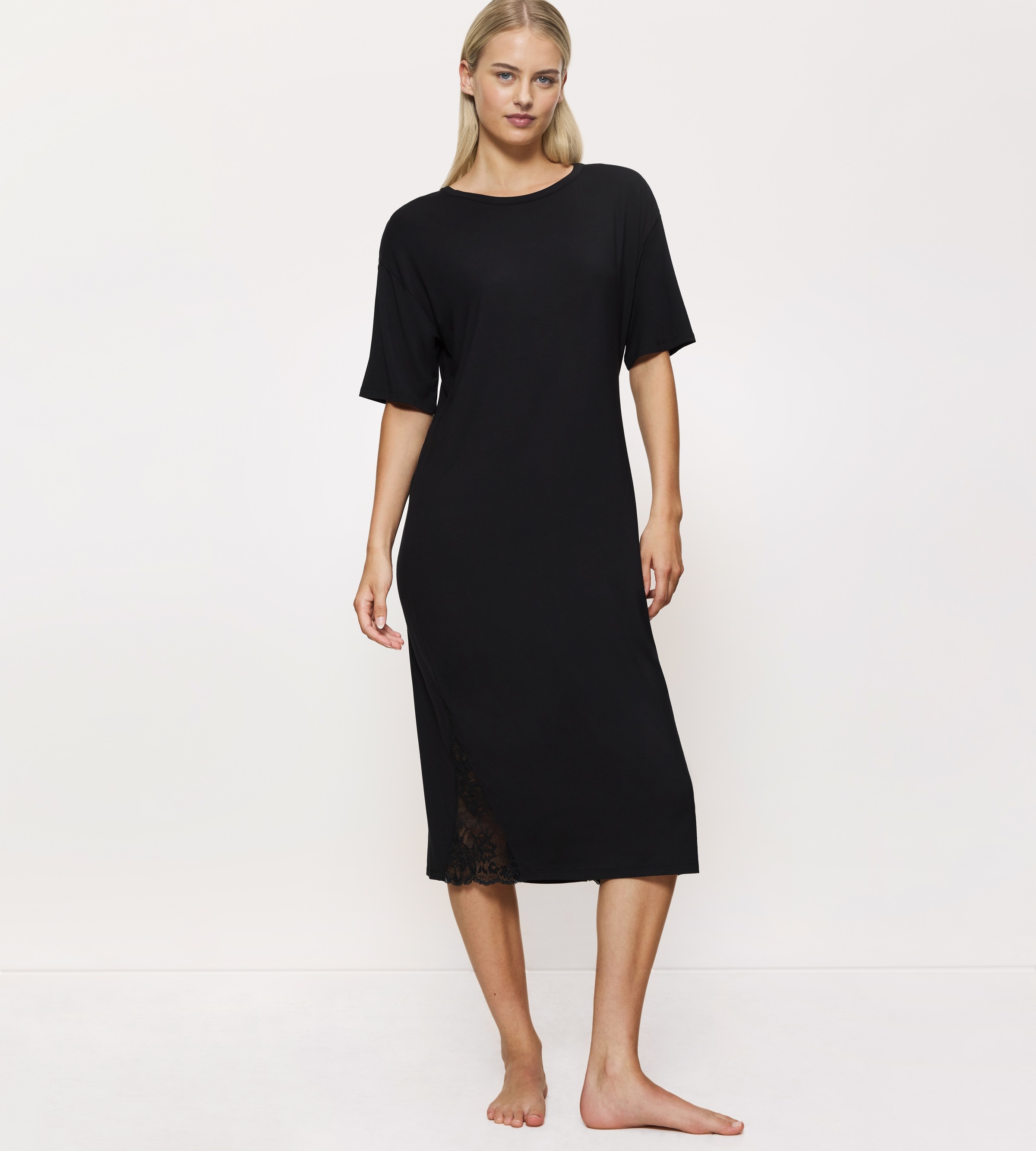 Triumph Nachthemd »Timeless Sensuality NDK SSL« Ohne Taschen atmungsaktiv, weich, kurzärmelig, Rundhalsausschnitt