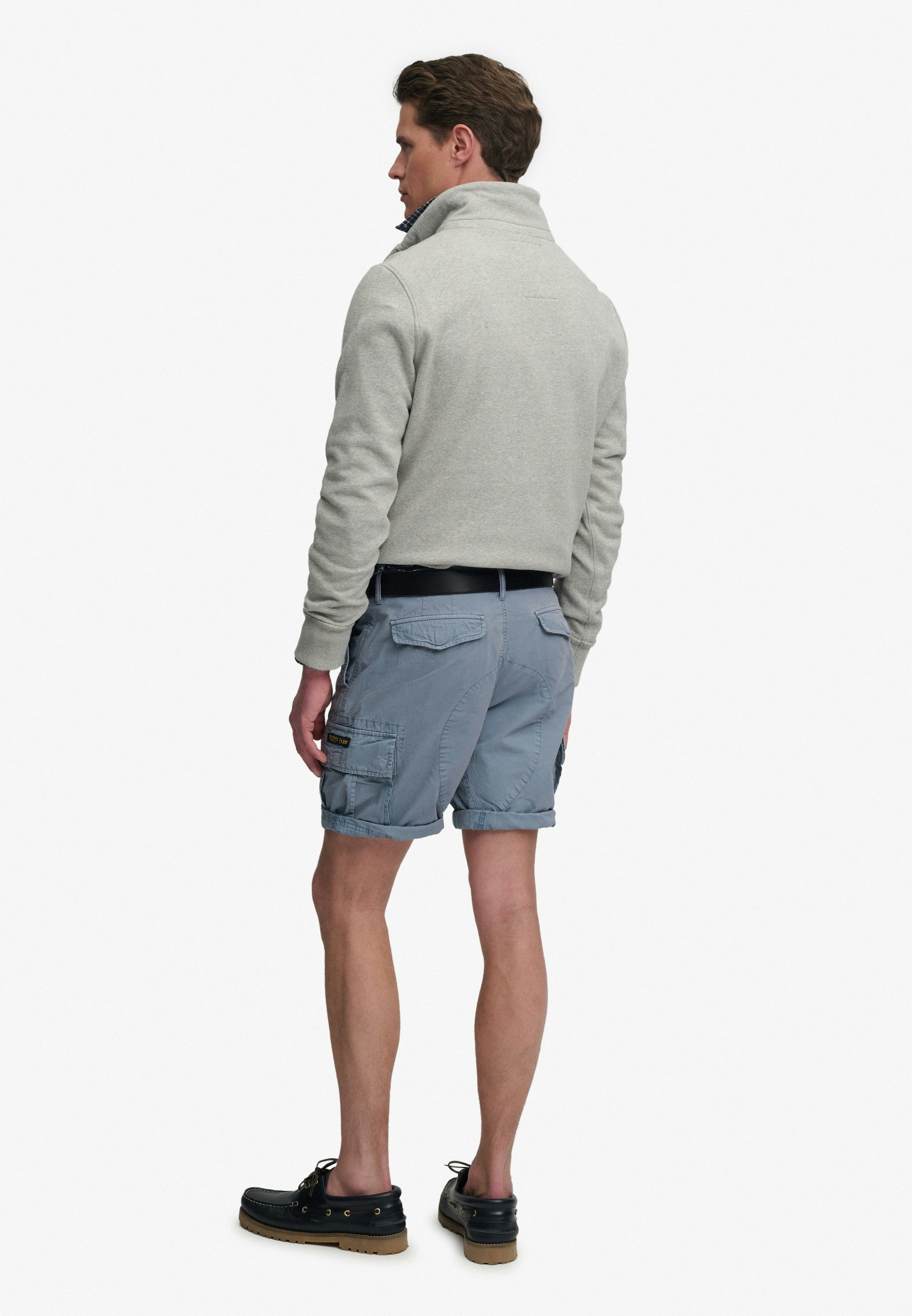 Superdry Cargoshorts »RIPSTOP LIGHT CARGO SHORT«  Relaxed Fit, knielange Schnittform, mit Reißverschluss