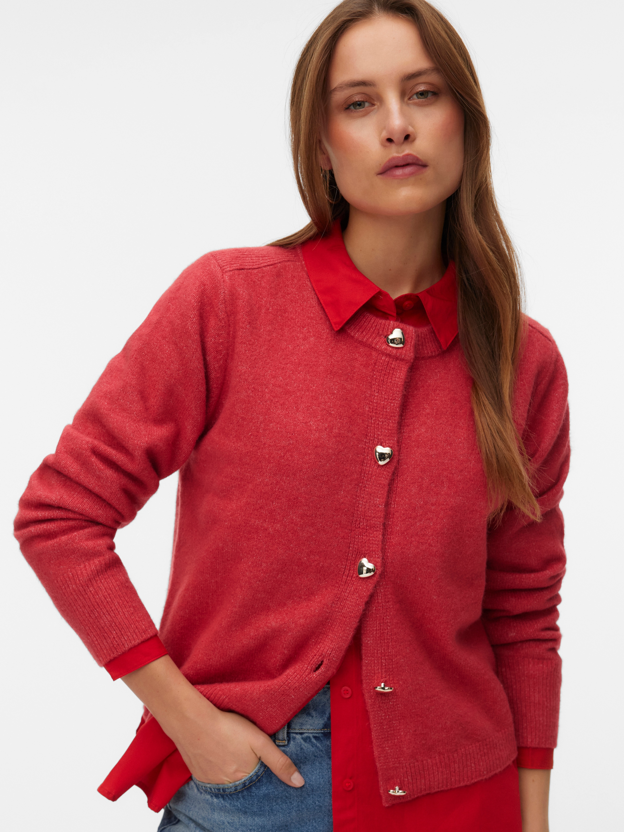 Vero Moda Strickjacke »VMFIONA LS SHORT BUTTON CARDIGAN GA BOO« mit Wolle und Stretch