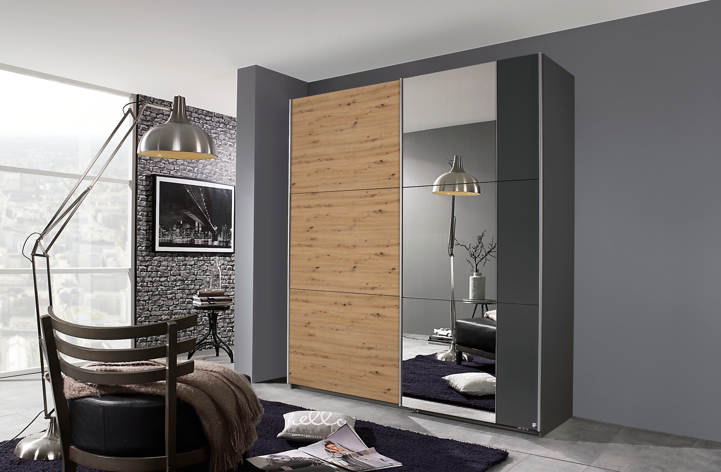 rauch Schwebetürenschrank »Kleiderschrank Garderobe TOPSELLER AURELIO mit 3 Ausstattungsvarianten«, 3 verschiedene Ausstattungsvarianten Griffe aus Metall MADE IN GERMANY