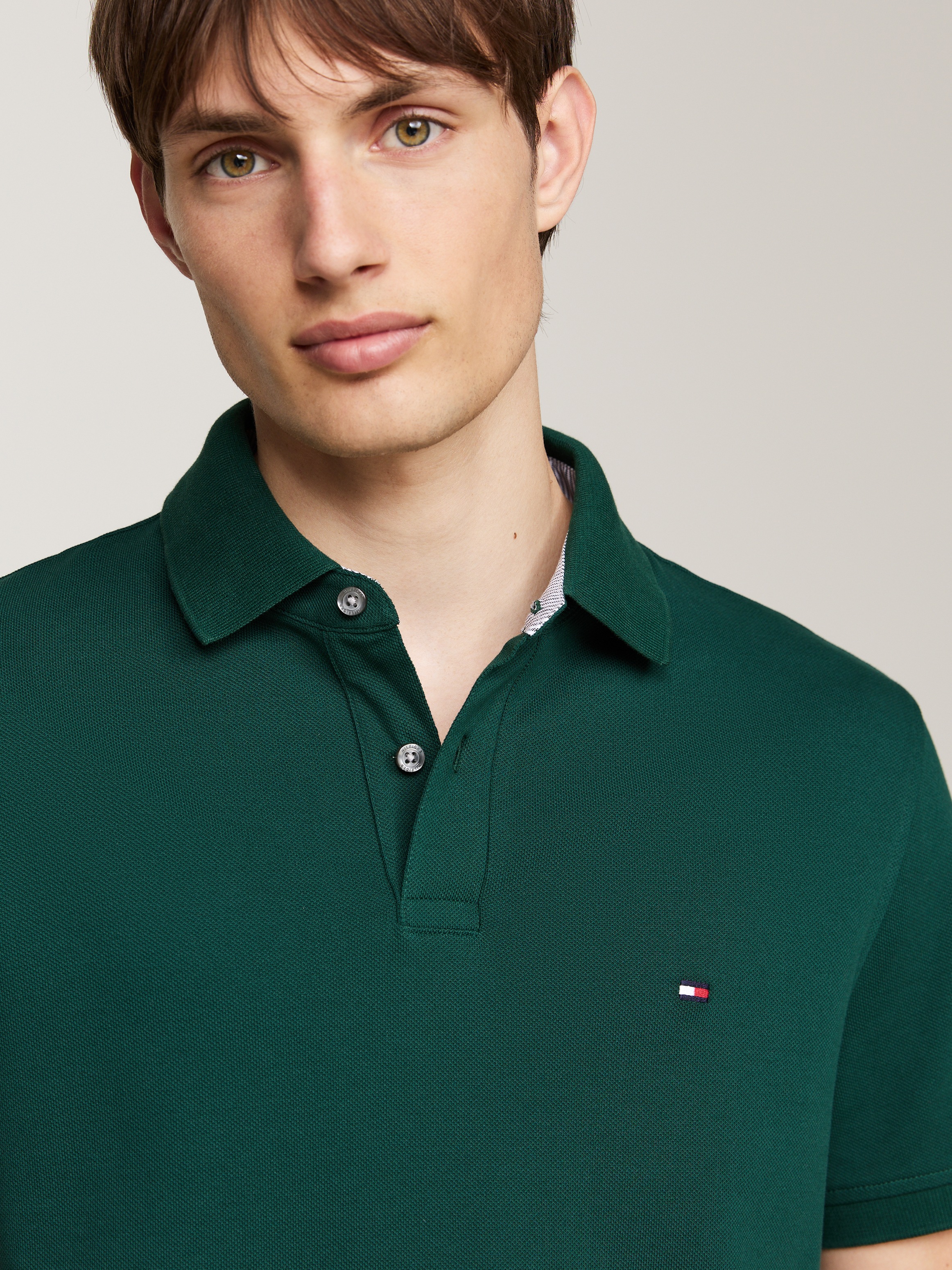 Tommy Hilfiger Poloshirt »1985 REGULAR POLO«, mit Tommy Hilfiger Kontraststreifen innen am Kragen