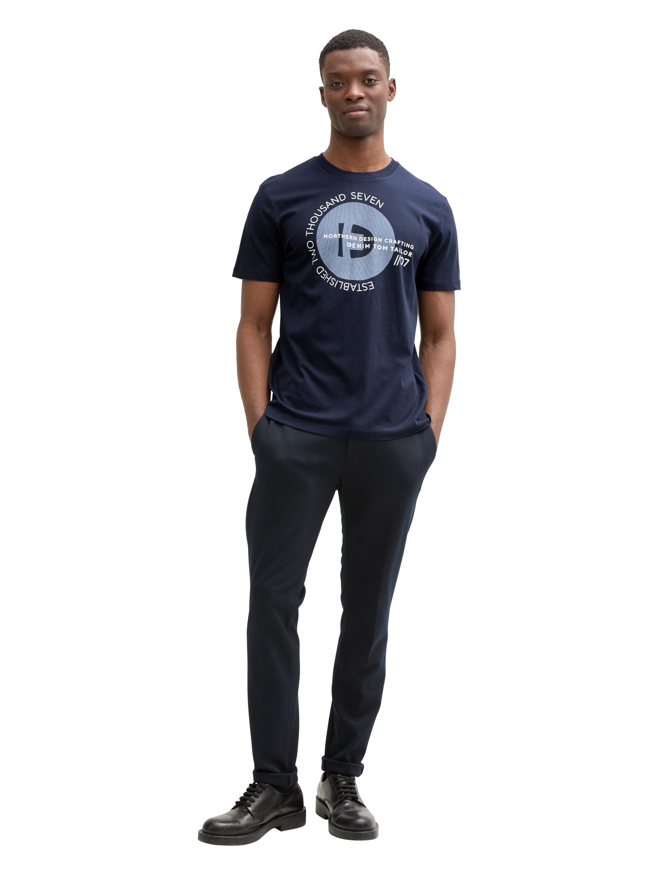 TOM TAILOR Denim Rundhalsshirt mit verschiedenen Logo Prints