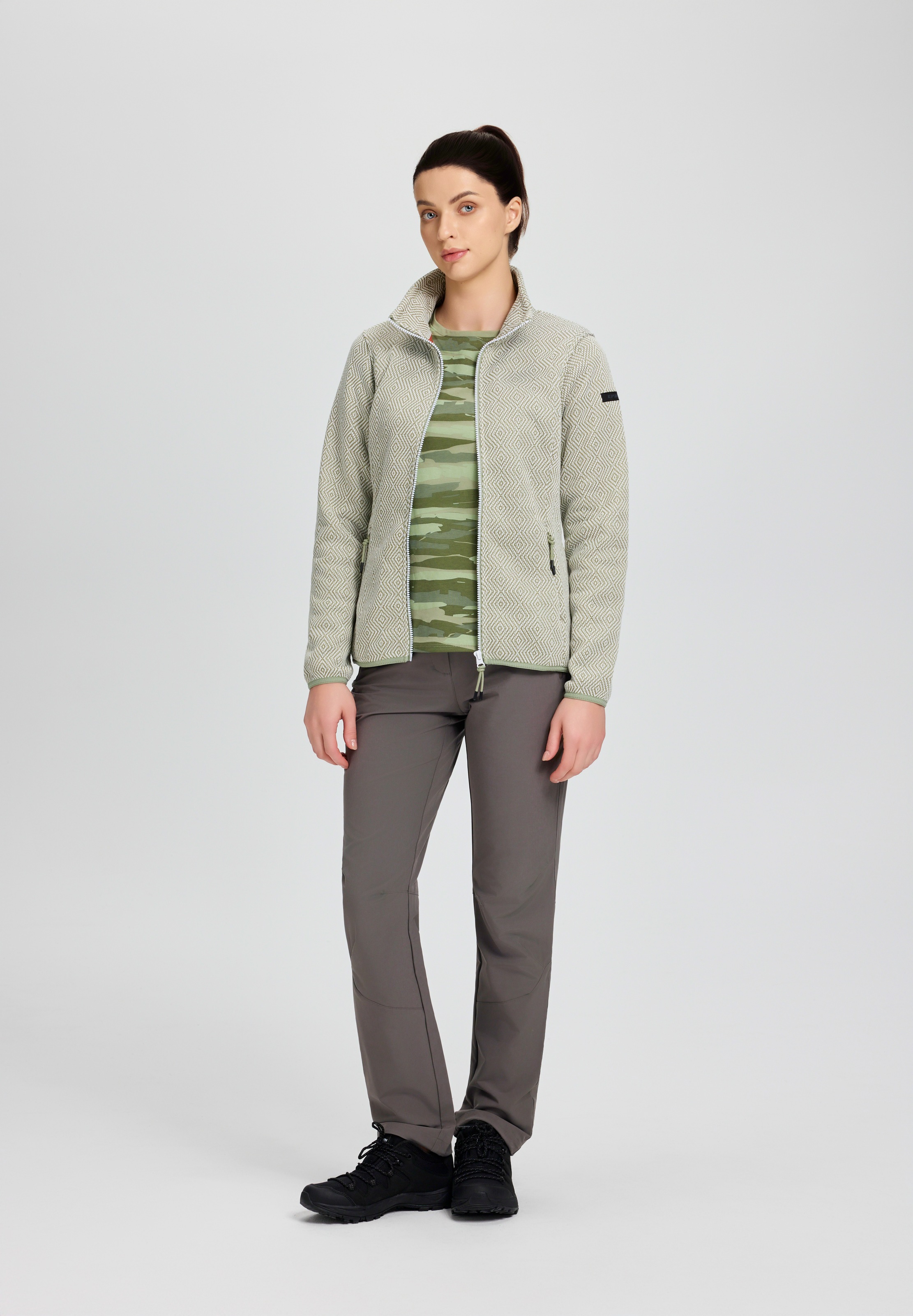 Icepeak Fleecejacke »AIKES« sportlicher Stil, für Sport- und Outdooraktivitäten