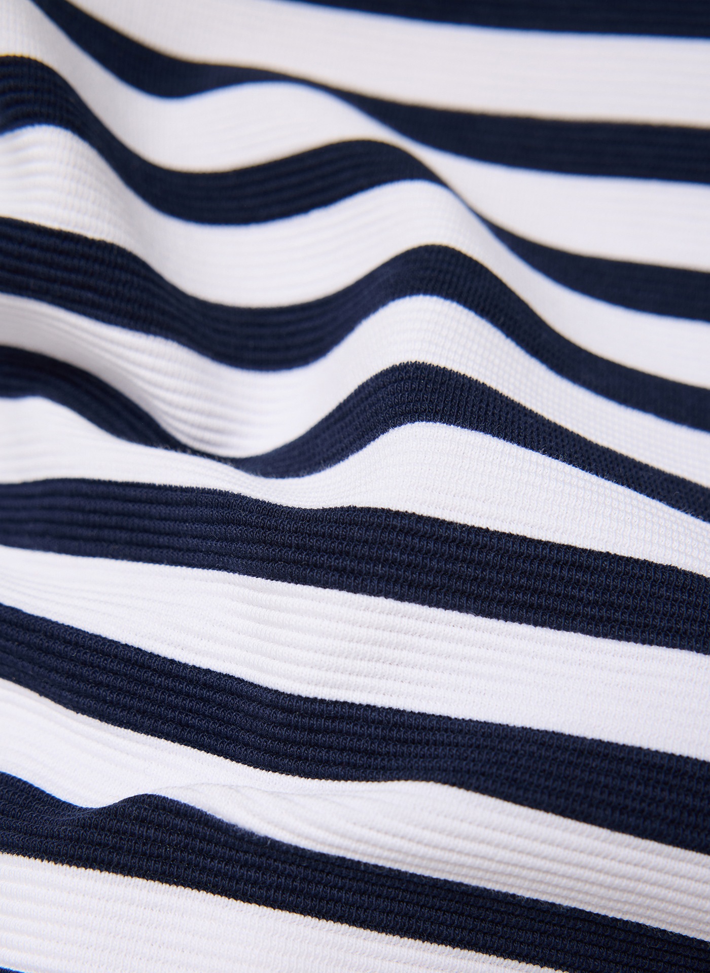 Rabe Rundhalsshirt im Streifen-Look und mit Glitzer-Druck