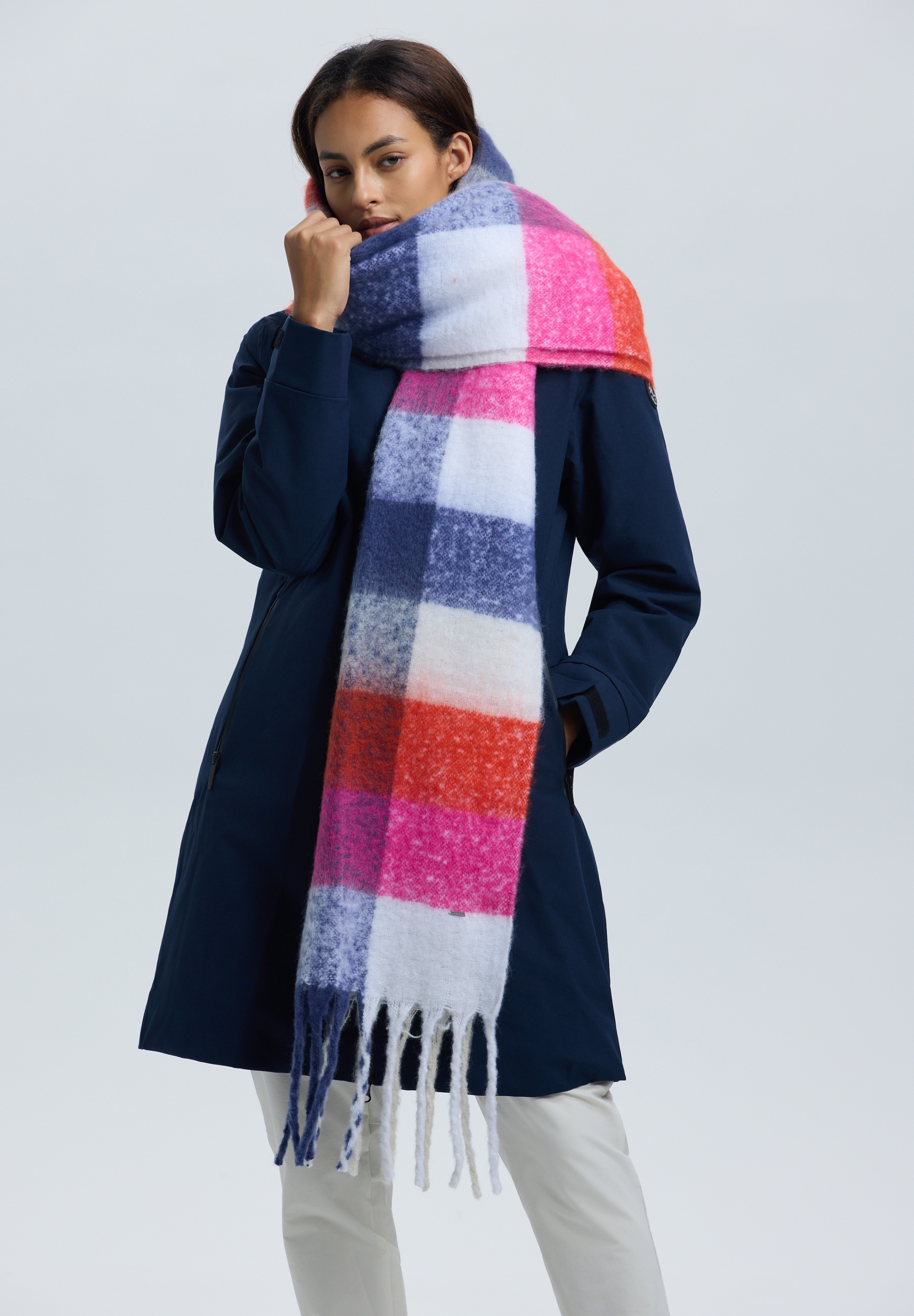 Luhta Schal »LUHTA NAANJOKI« 1 Stk. für Erwachsene, mit Fransen, mit Logo-Label, sportlicher Stil