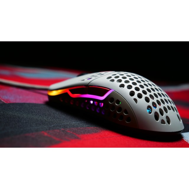 Cherry Xtrfy Gaming-Maus »M42 RGB«, kabelgebunden, ultraleichte Gaming-Maus  online kaufen | UNIVERSAL
