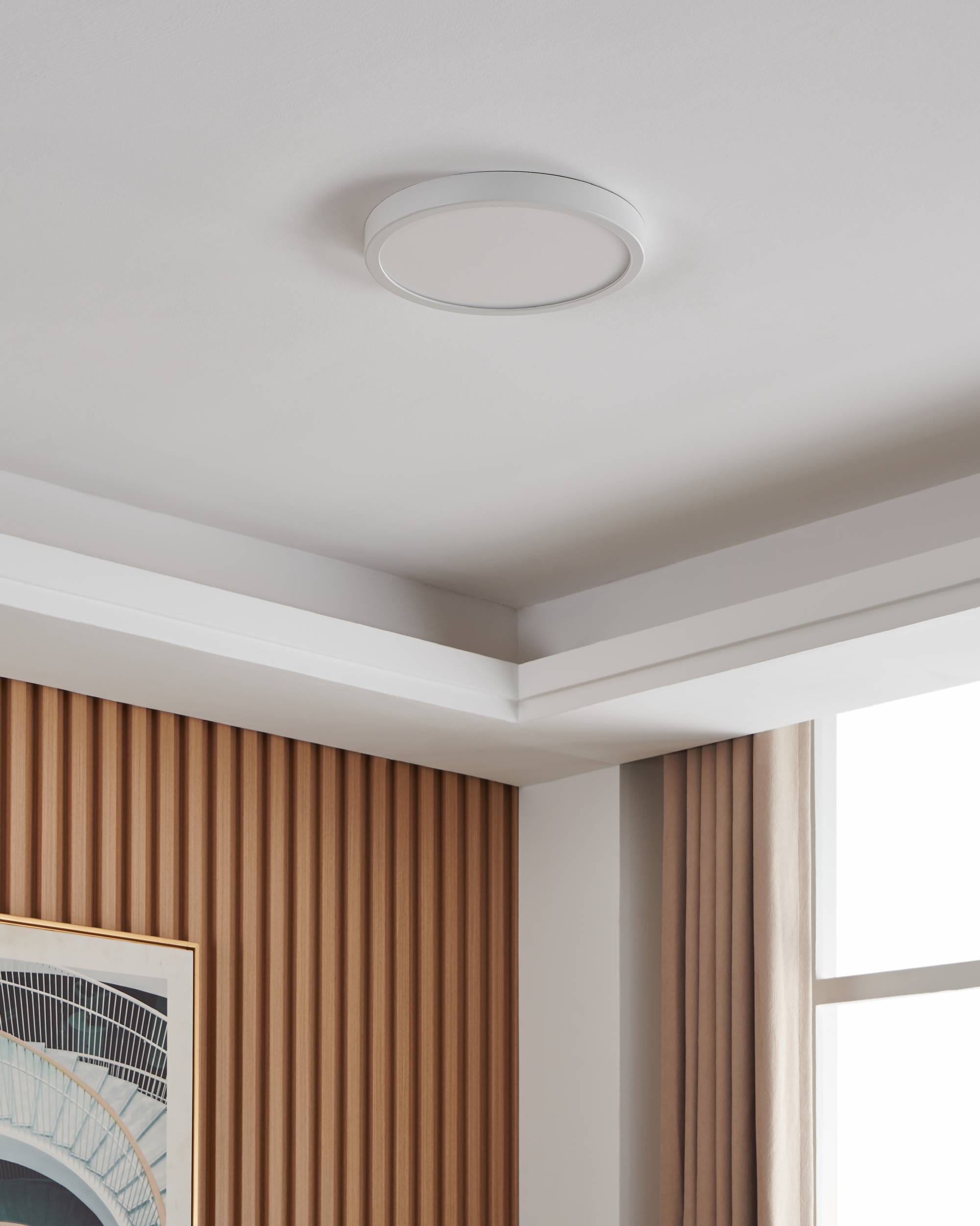 EGLO Aufbauleuchte »Fueva 5 Deckenlampe, Deckenbeleuchtung, Metall und Kunststoff, Lampe« LED-Modul 1 Stk. Warmweiß Aufbauleuchte - H2,8 x Ø28,5 cm - weiß - 20,5W inkl.