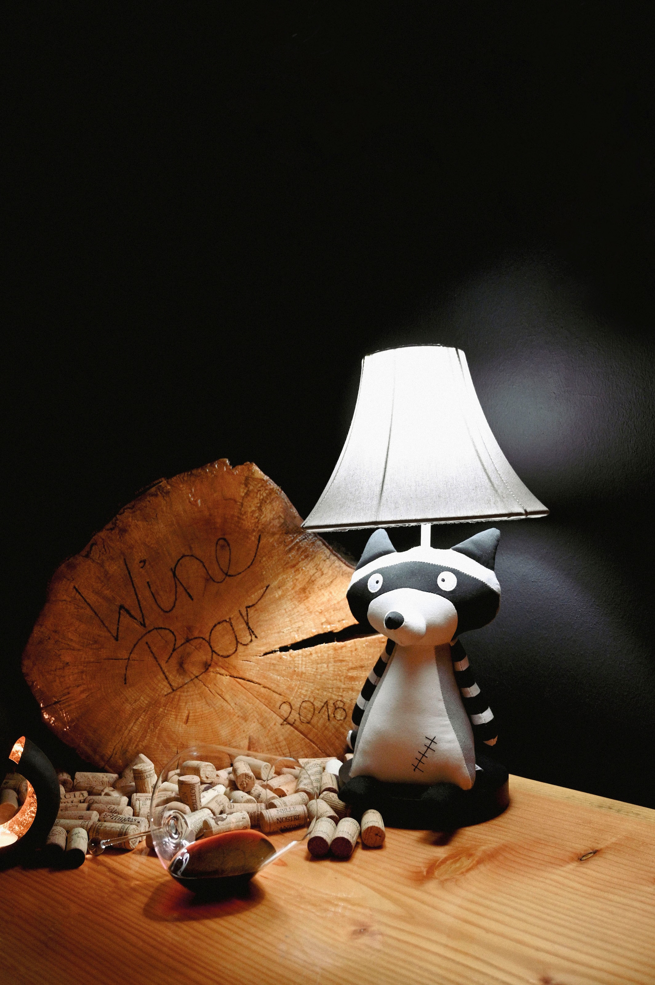 Happy Lamps for smiling eyes LED Tischleuchte »Ben der Waschbär«, 1 flammig, Leuchtmittel GU 5,3 | LED fest integriert, Hochwertig, Einzigartig, Tiermotiv