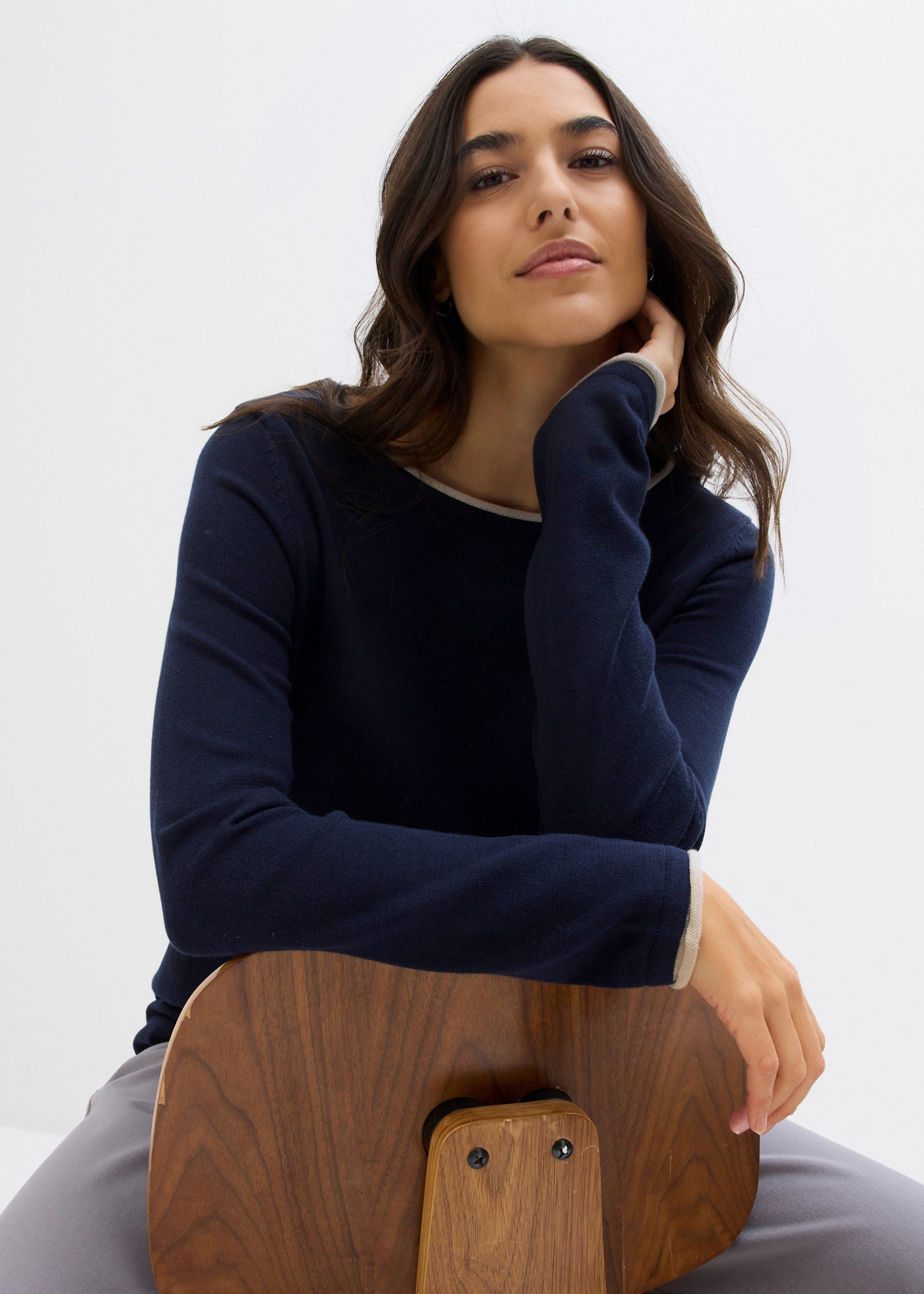 bonprix Strickpullover weiches Material, mit kontrastfarbiger Rollkante