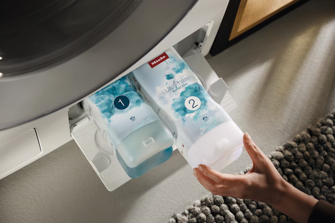 Miele Vollwaschmittel »Aktionsset UltraPhase 5er Refresh Elixir + 2x Intense Clean«, (Spar-Set)