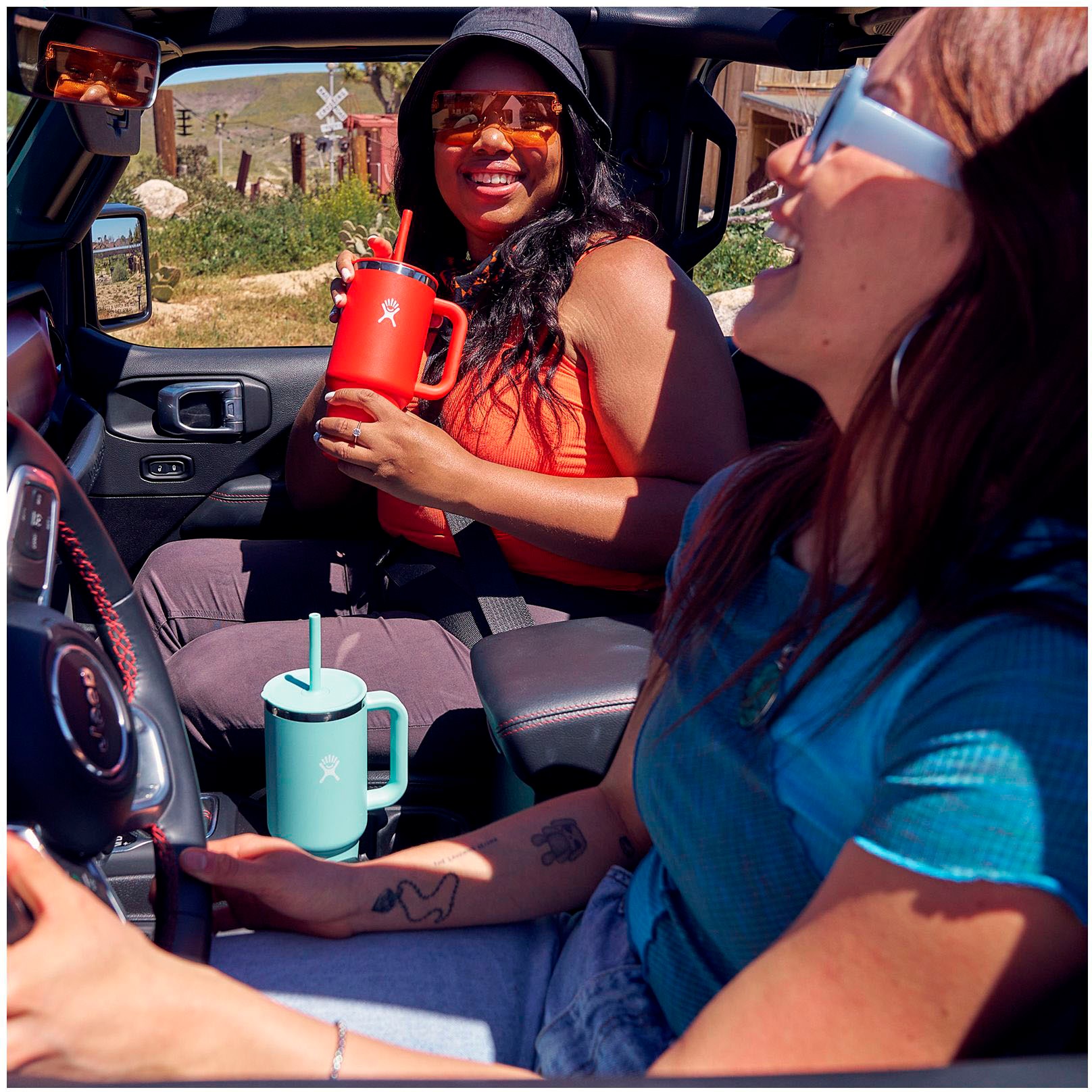 Hydro Flask Thermobecher »All Around Travel Tumbler in den Größen 24 oz/ 32 oz / 40 oz«, (1 tlg.), Thermo Cup mit Strohhalm