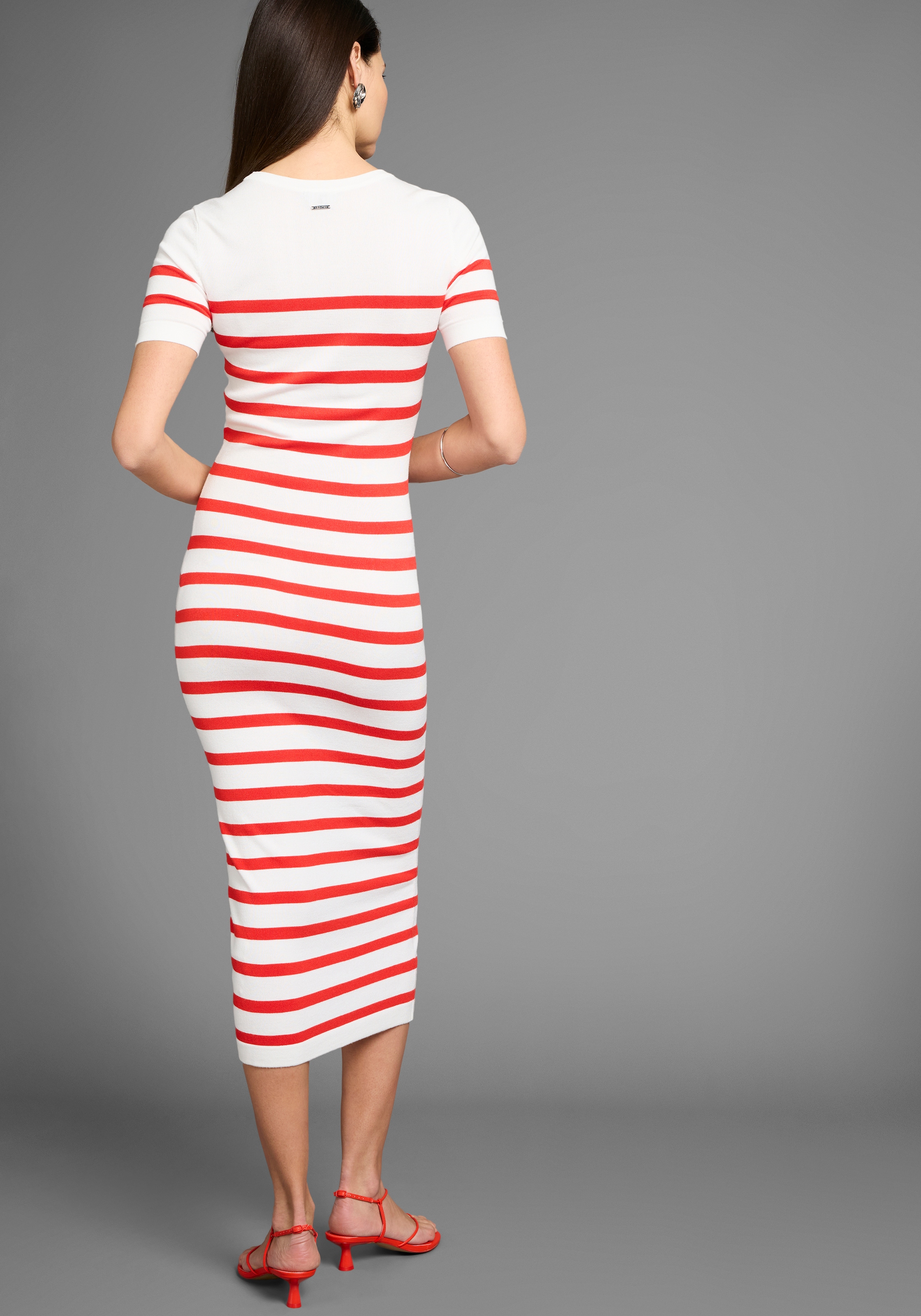 HECHTER PARIS Strickkleid, wadenlang, modern, aus Viskosemischung, Kurzarm