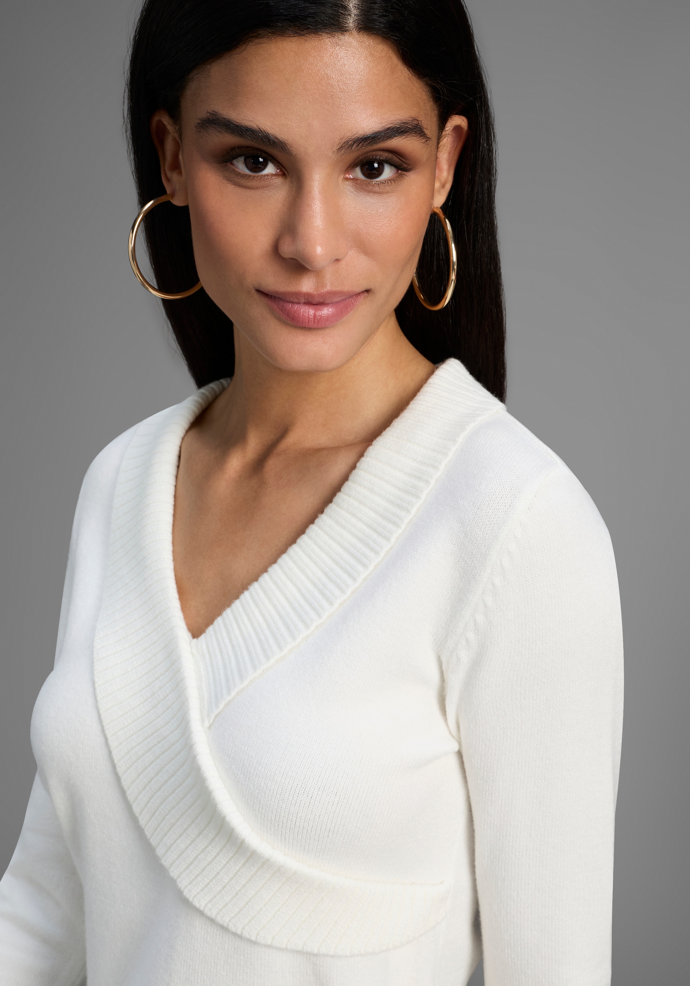 Bruno Banani Schalkragenpullover , Wickel-Optik mit Zierknöpfen - NEUE KOLLEKTION
