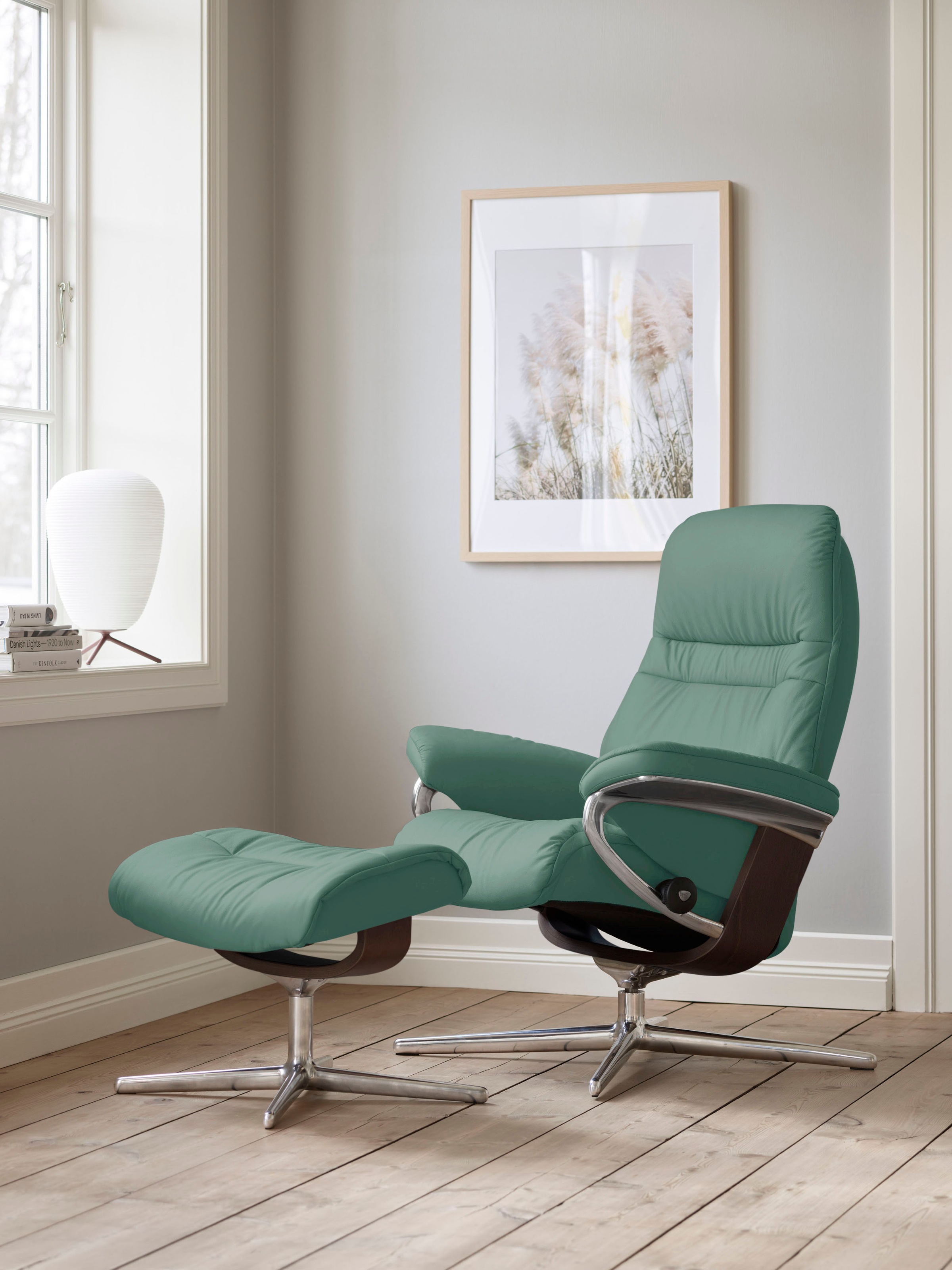 Stressless® Relaxsessel »Sunrise«, (Set, Relaxsessel mit Hocker), mit Hocker, mit Cross Base, Größe S, M & L, Holzakzent Braun