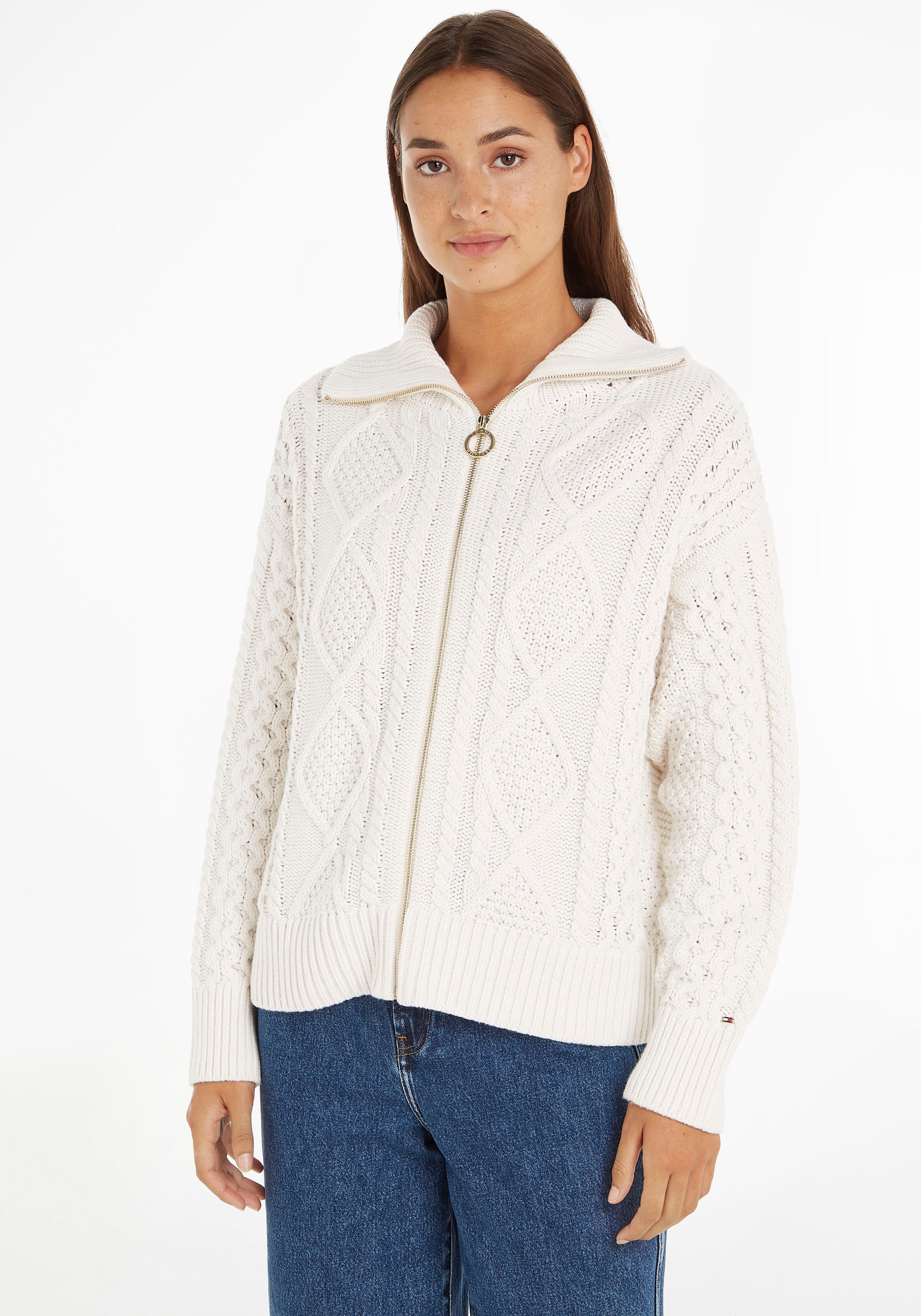 Tommy Hilfiger Jacquardstrickjacke »CABLE HIGH-NK ZIP THRU SWEATER« mit überschnittenen Schultern