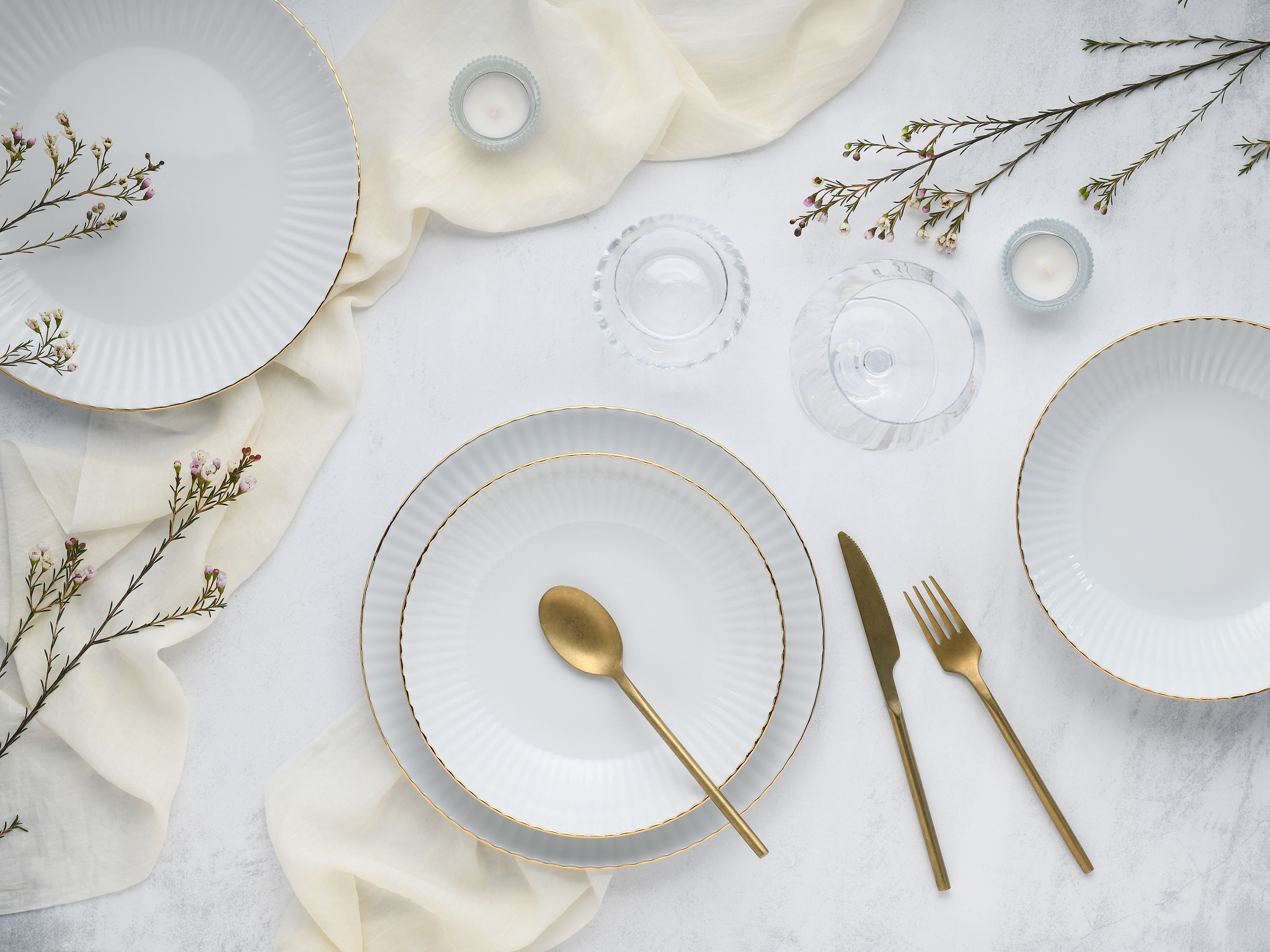 CreaTable Tafelservice »Allegra Goldband, Service 12-tlg.« Teller Set, Klassisch, Elegant, Von Hand gemalter Goldrand