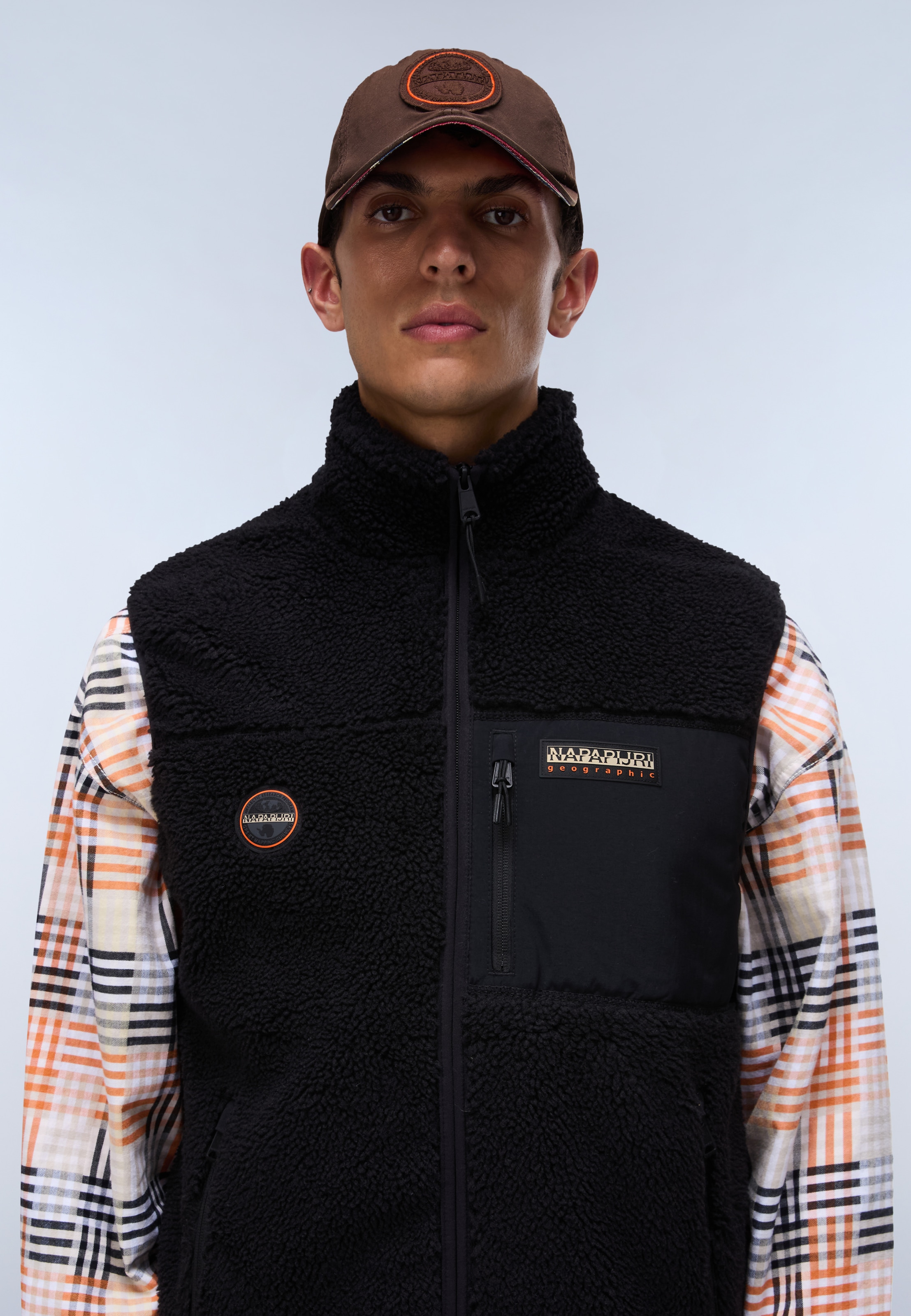 Napapijri Fleeceweste »YUPIK V 2 BLACK BEAUTY« sportlicher Stil, aus Polyester, ärmelloses Design