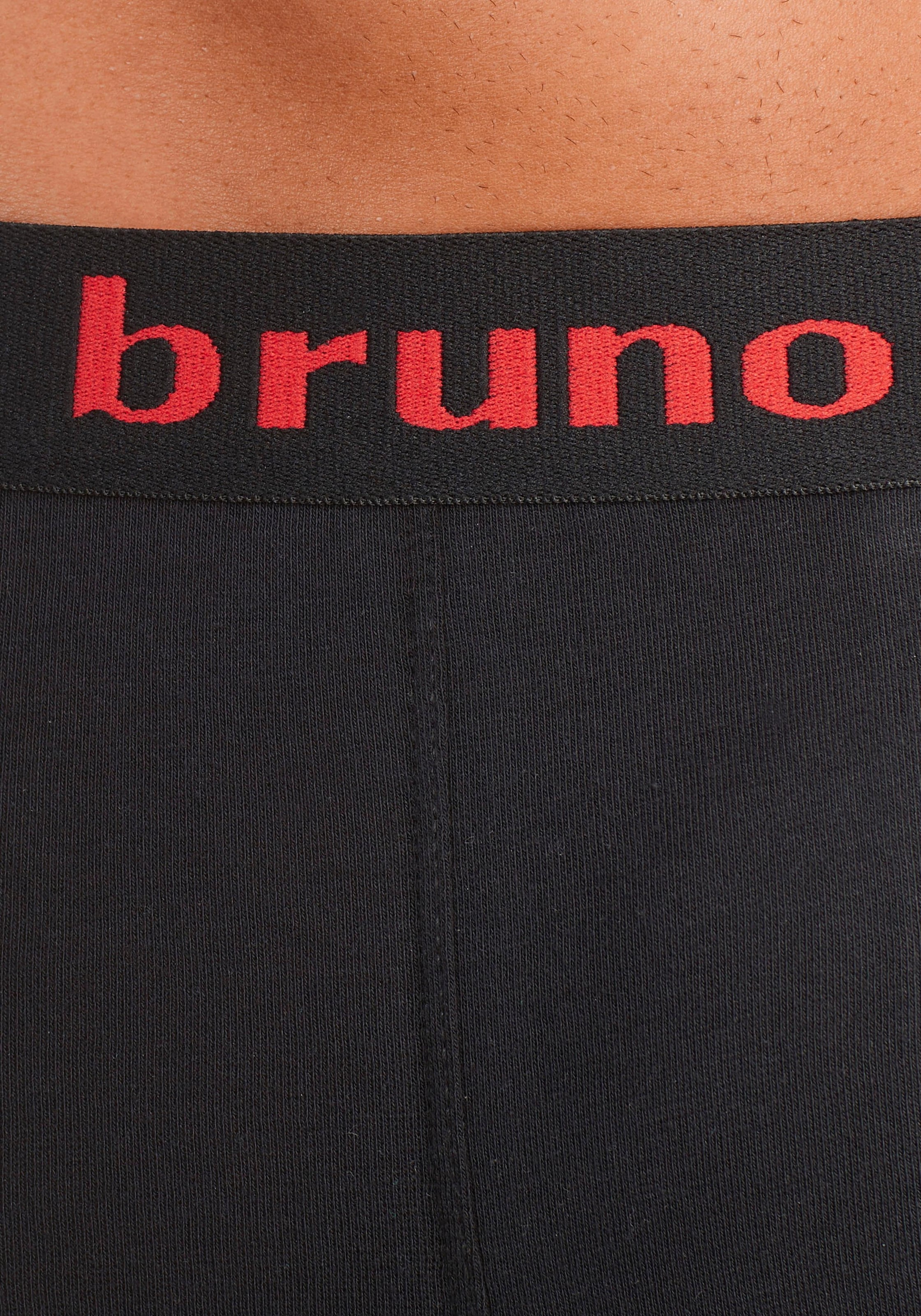 Bruno Banani Hipster, (Packung, 4 St.), knapp sitzende Boxershorts mit Logo Webbund aus Baumwollmischung