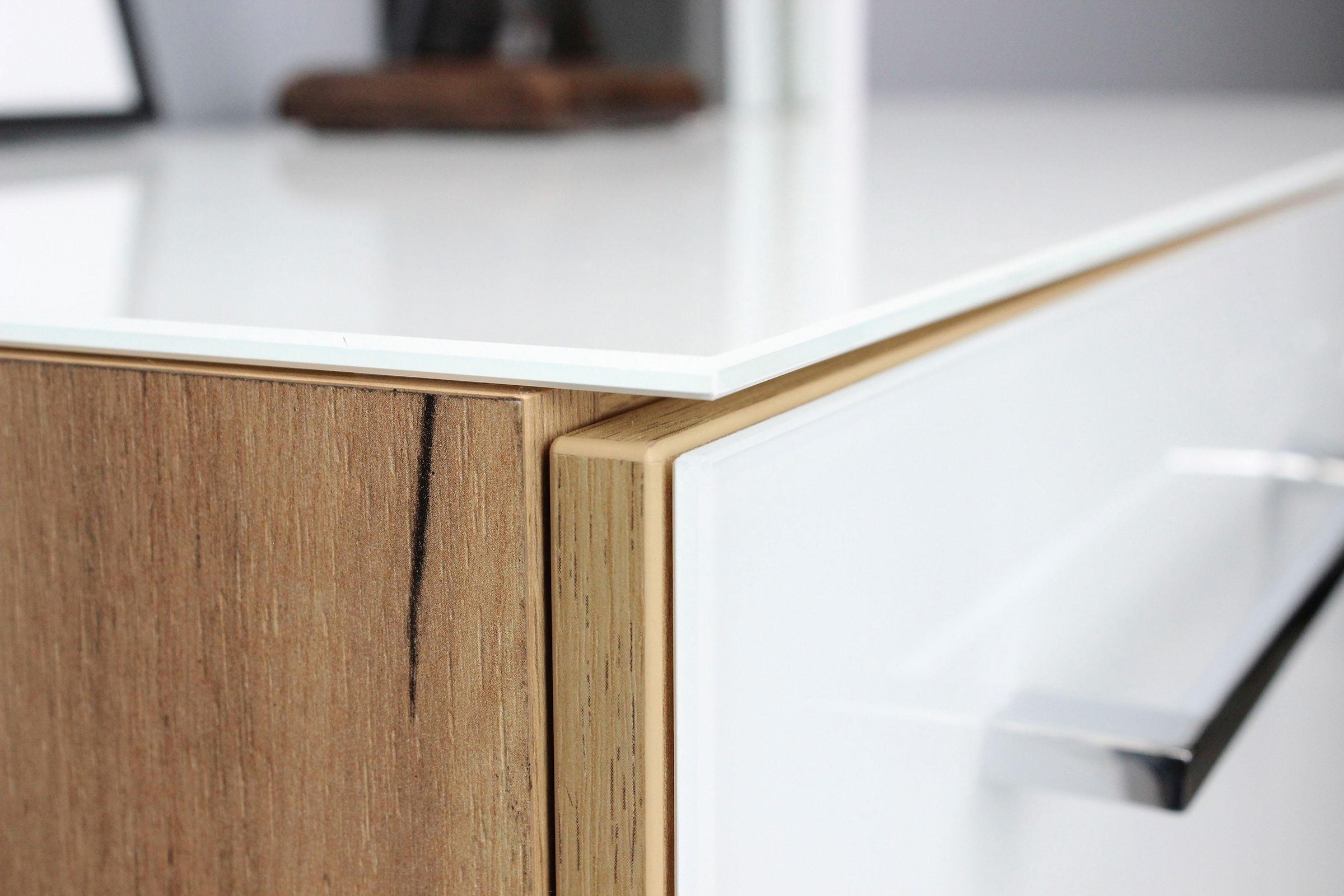 GERMANIA Aktenschrank »GW-Monteria«, (in 2 Höhen), Türen mit Glas-Auflage, abschließbar, Breite 80 cm, Made in Germany