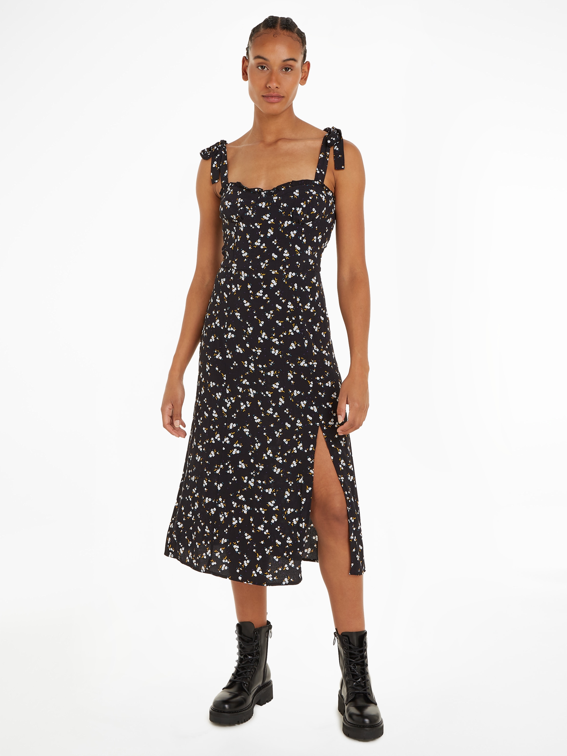 Tommy Jeans Blusenkleid »TJW MIDI FLORAL RUFFLE DRESS«, mit Tommy Jeans Flagge