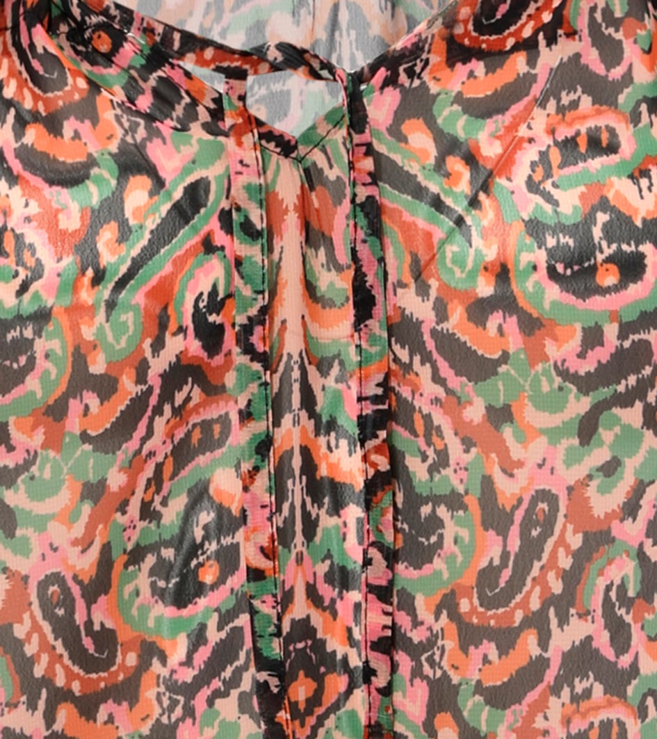 Aniston CASUAL Schlupfbluse, mit raffiniertem Cut-Out im Rücken